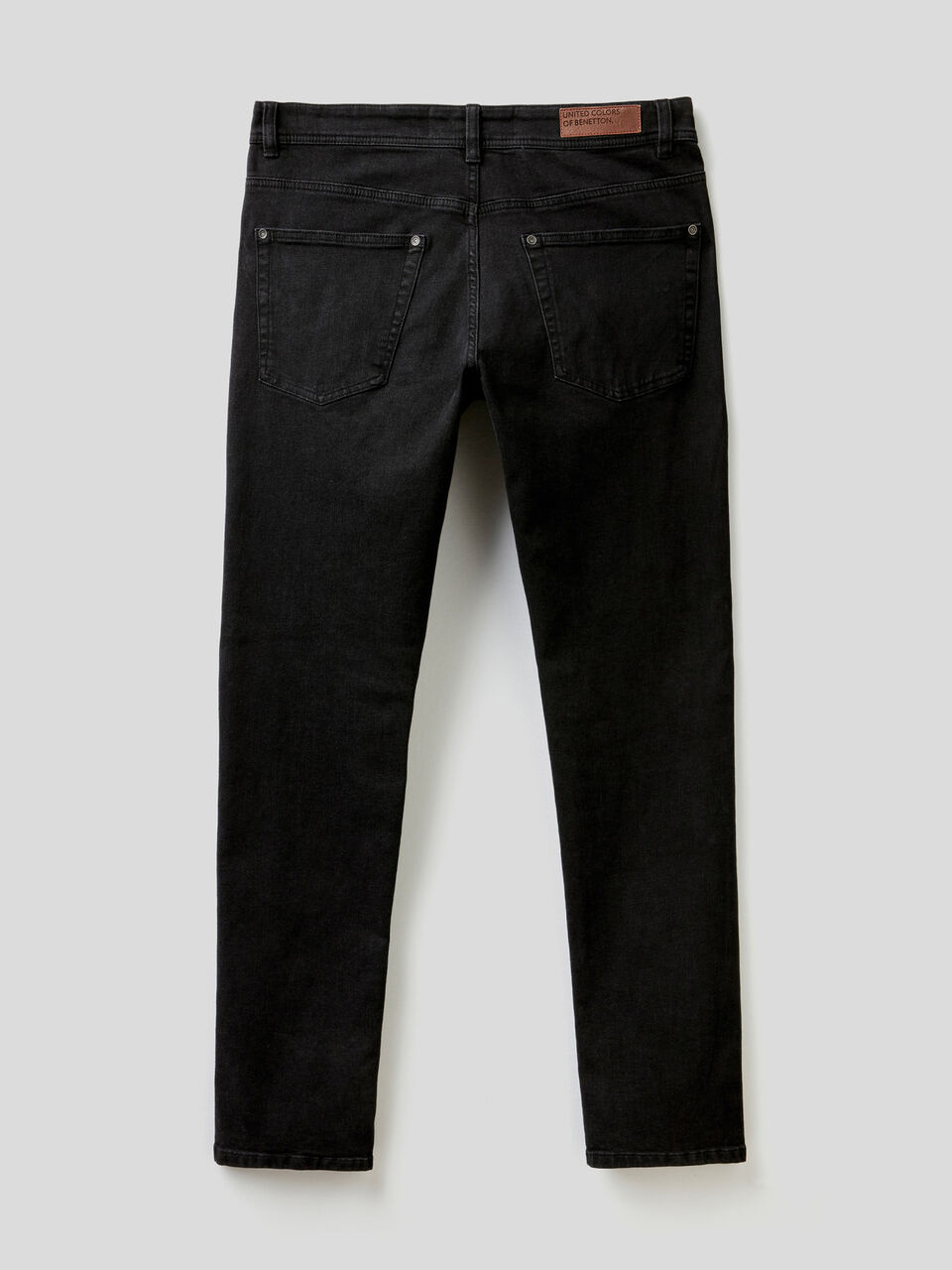 Five pocket slim fit jeans image number 2