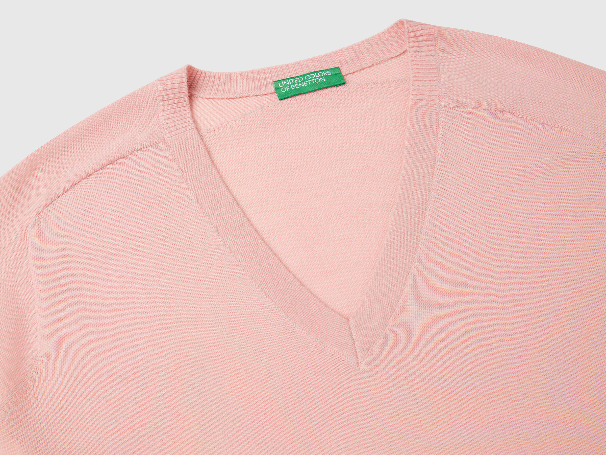 V NECK SWEATER L/S Women image number 5