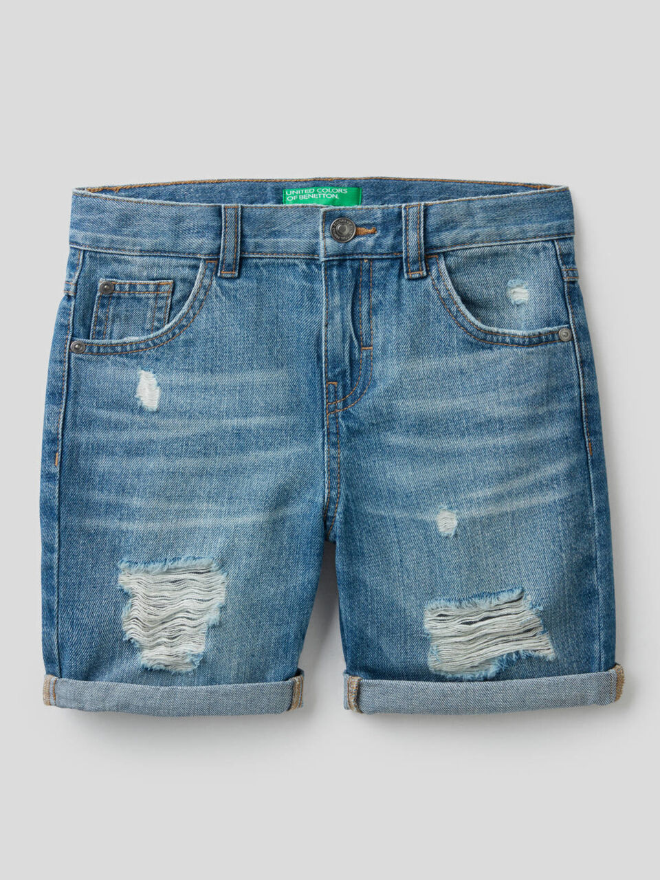 Worn look bermuda jeans image number 1