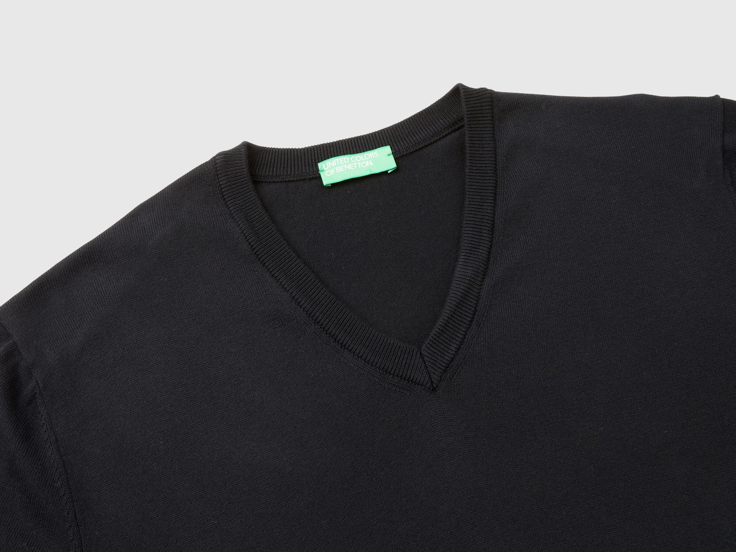 V NECK SWEATER L/S Men image number 5