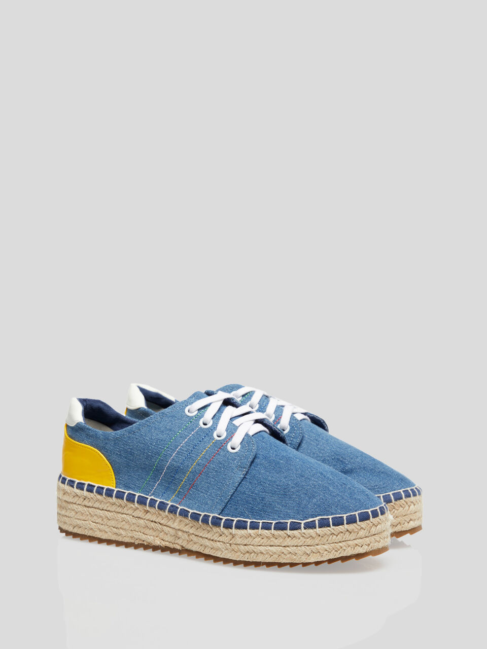 Sneakers with cord details image number 1