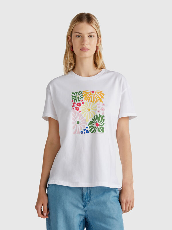 Regular fit t-shirt with floral print Women