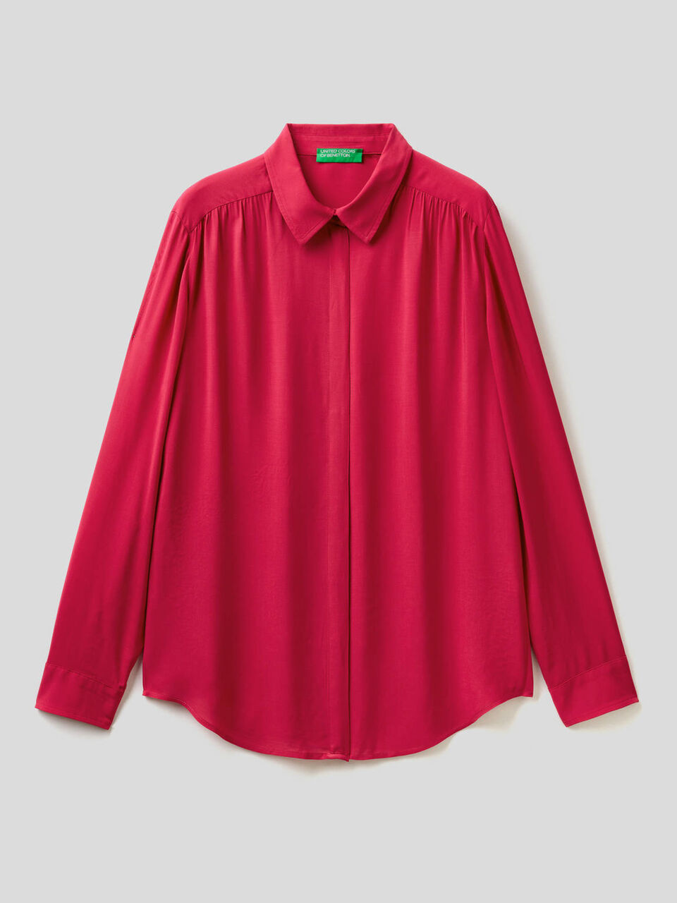 Flowy shirt with rouching image number 1