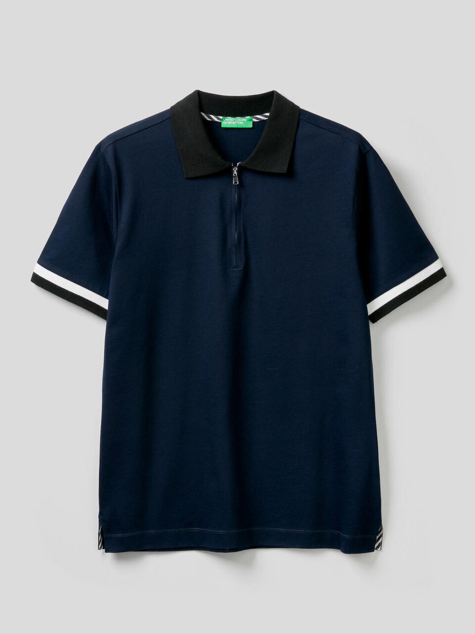 Polo with zip and clashing details image number 1