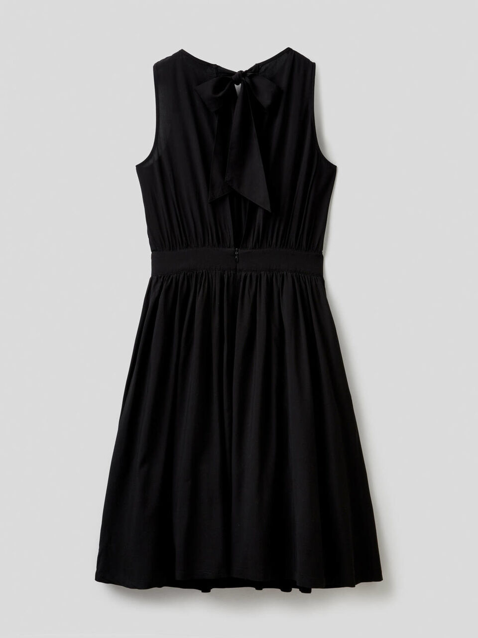 Cocktail dress with underskirt image number 2