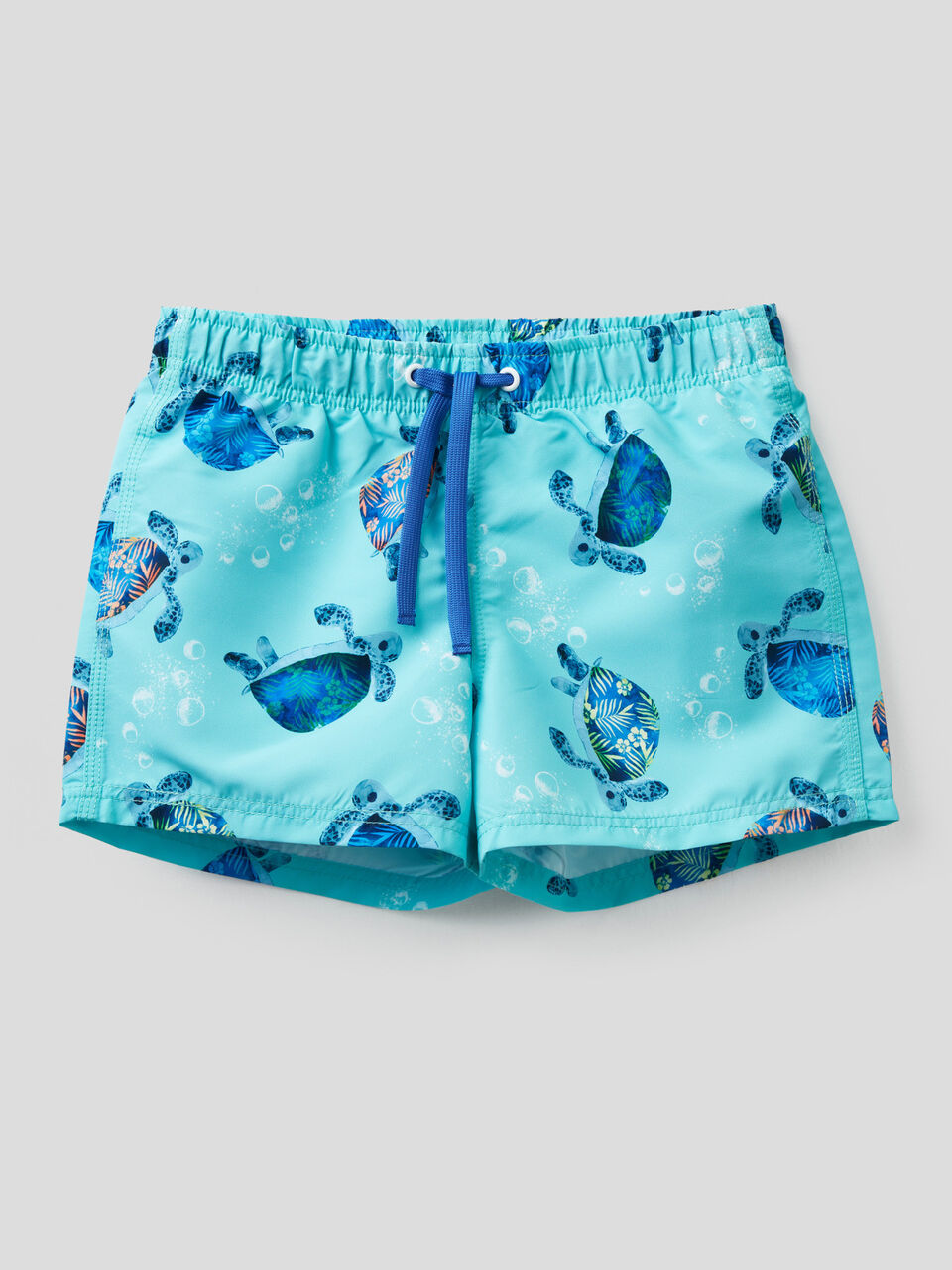 Swim trunks with pattern print image number 1