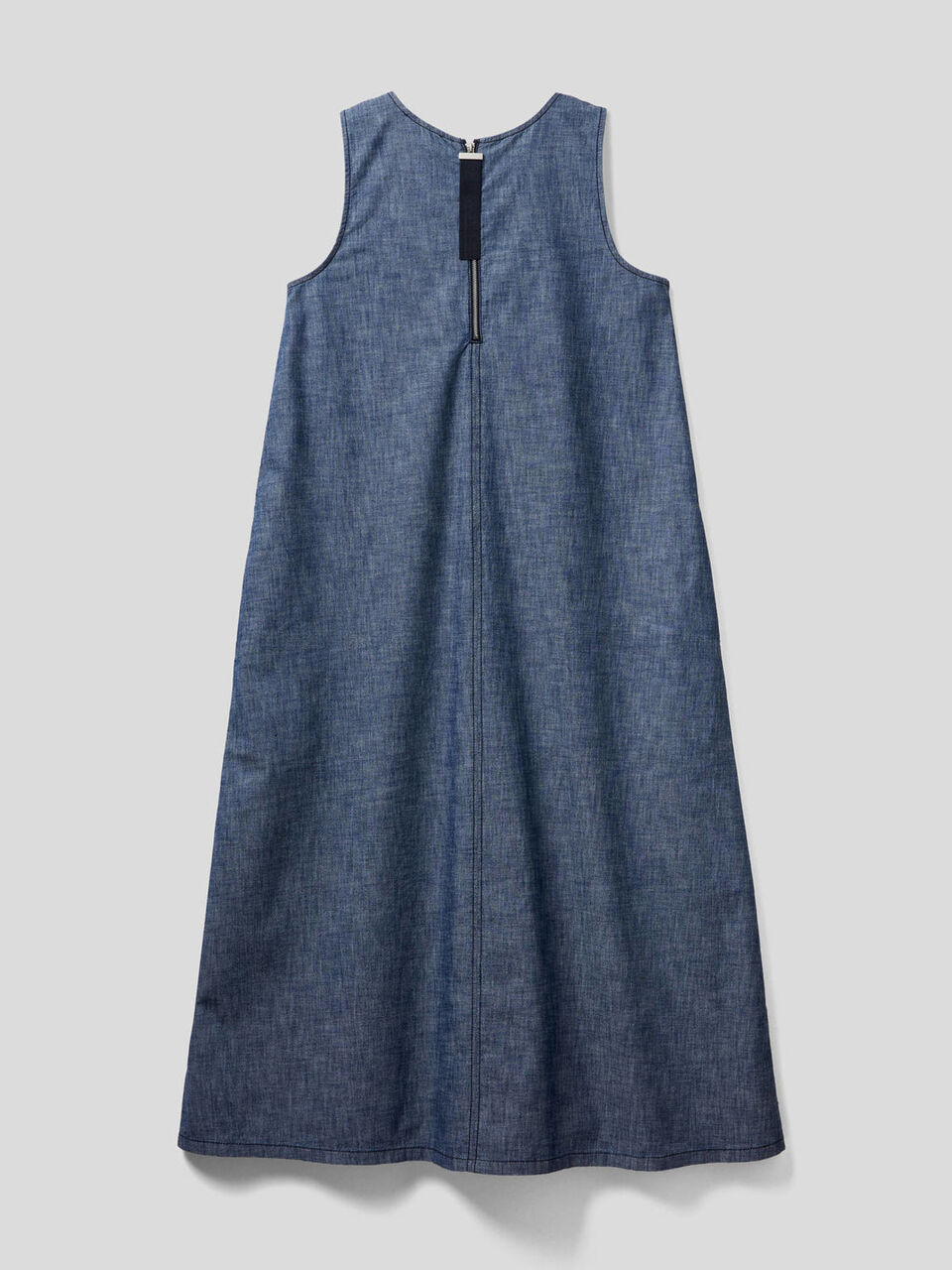 Maxi sleeveless denim look dress image number 2