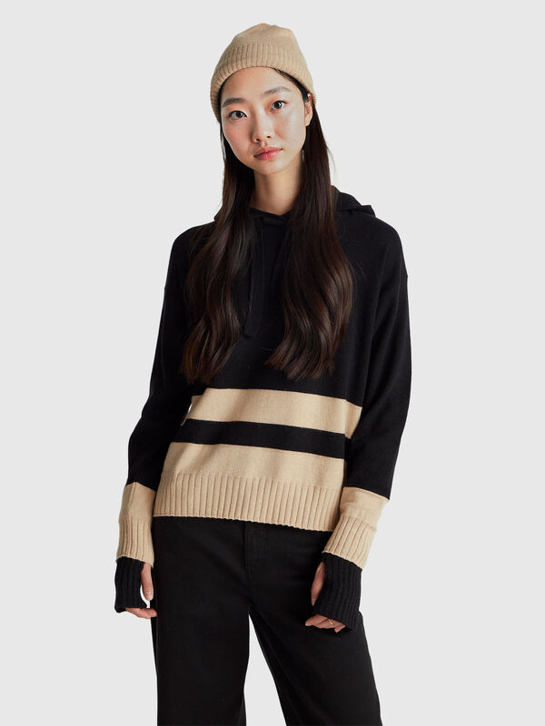 Black sweater in cashmere blend with hood Women
