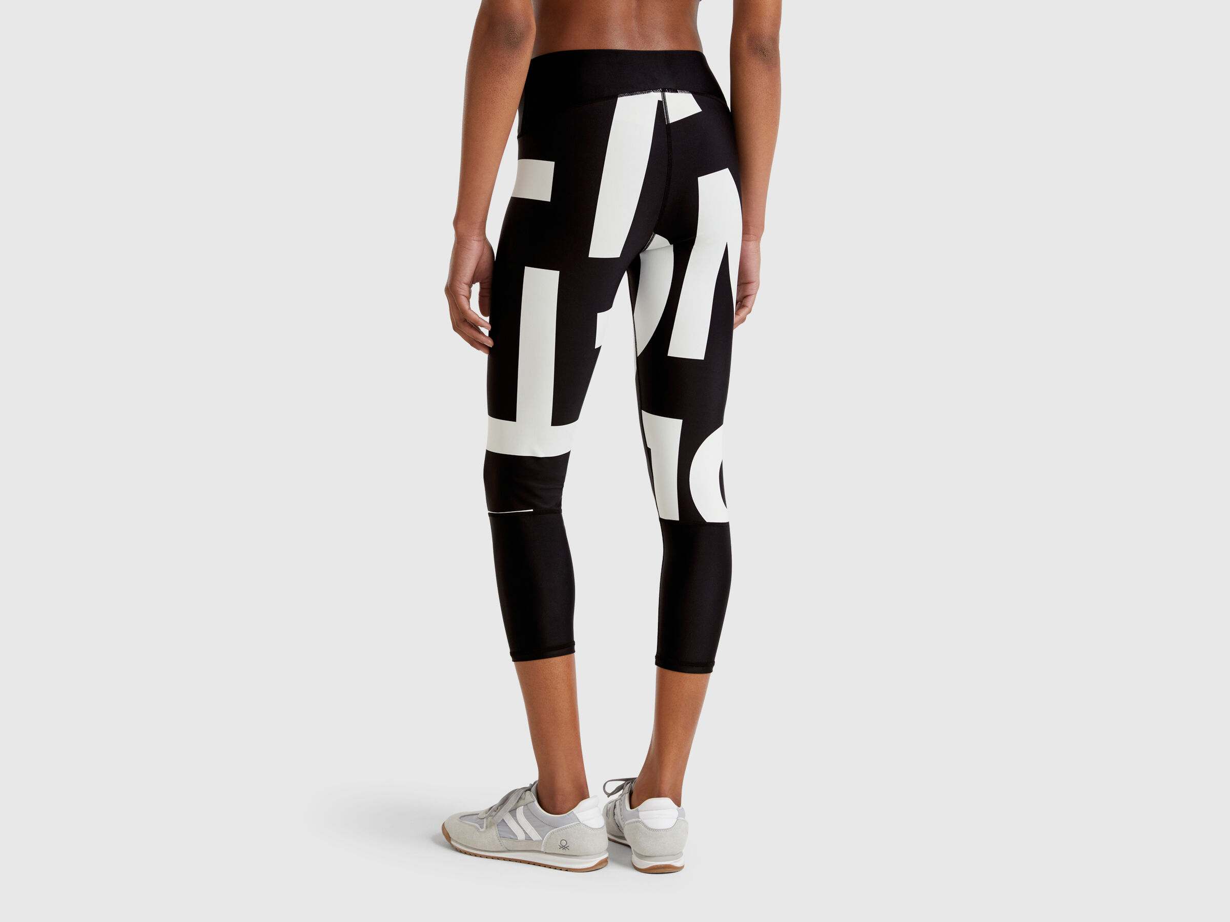 TROUSERS Women image number 1