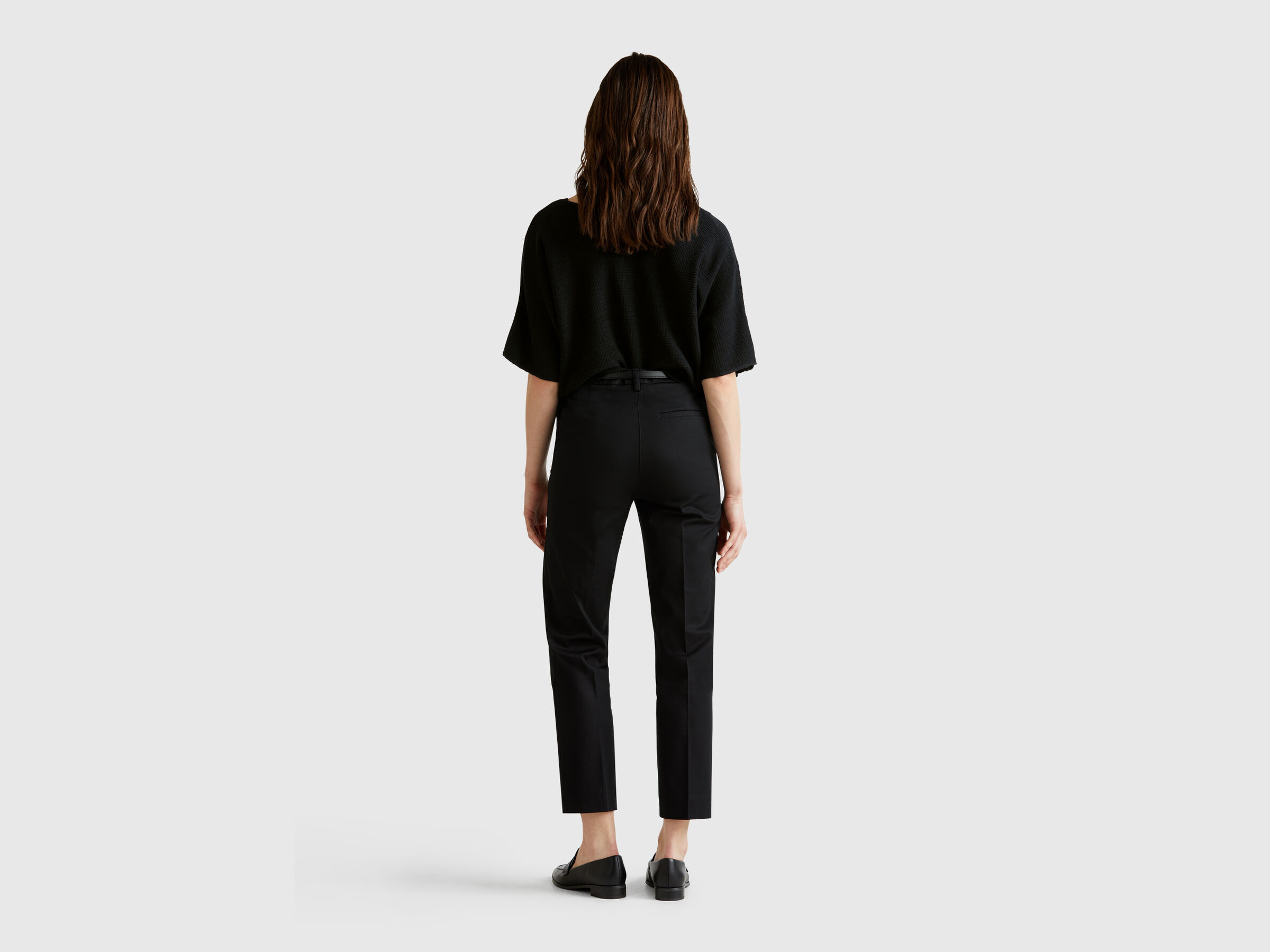 V NECK SWEATER H/S Women image number 1