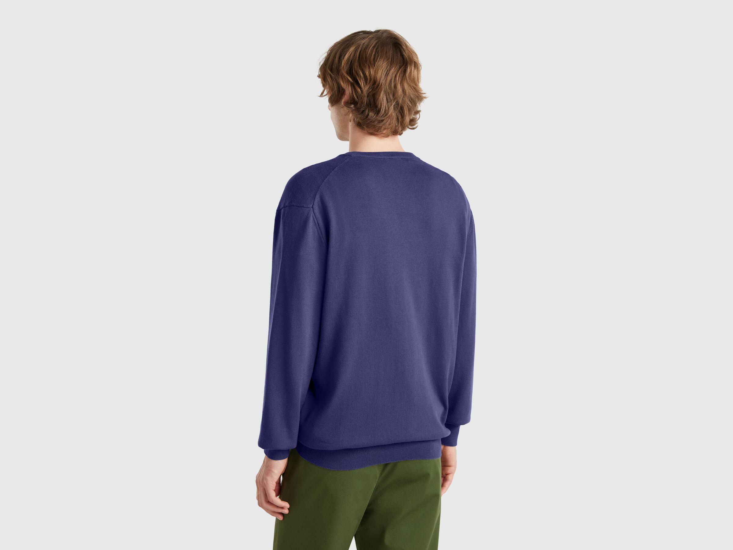 V NECK SWEATER L/S Men image number 1