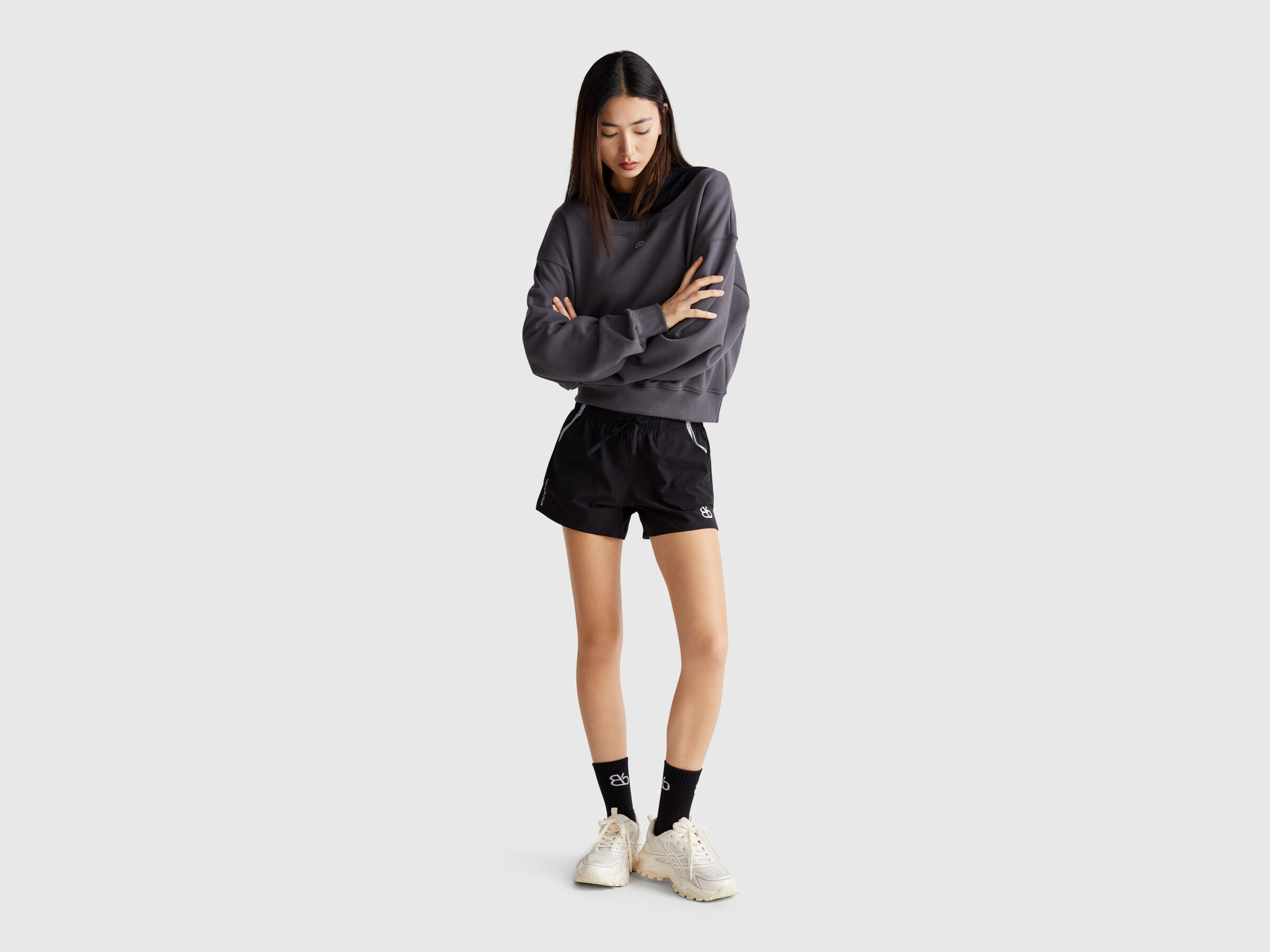 SHORTS Women image number 2