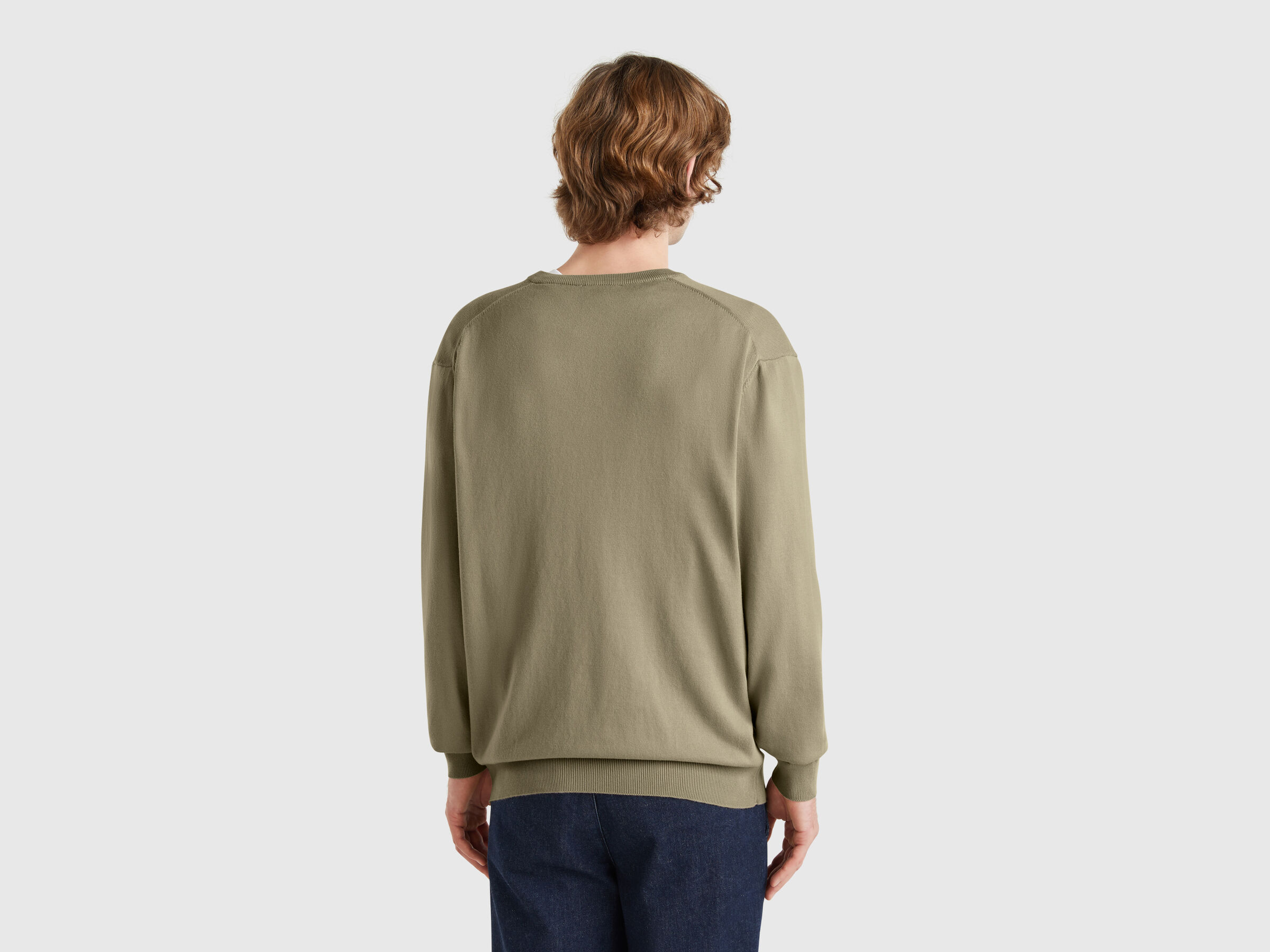 V NECK SWEATER L/S Men image number 1
