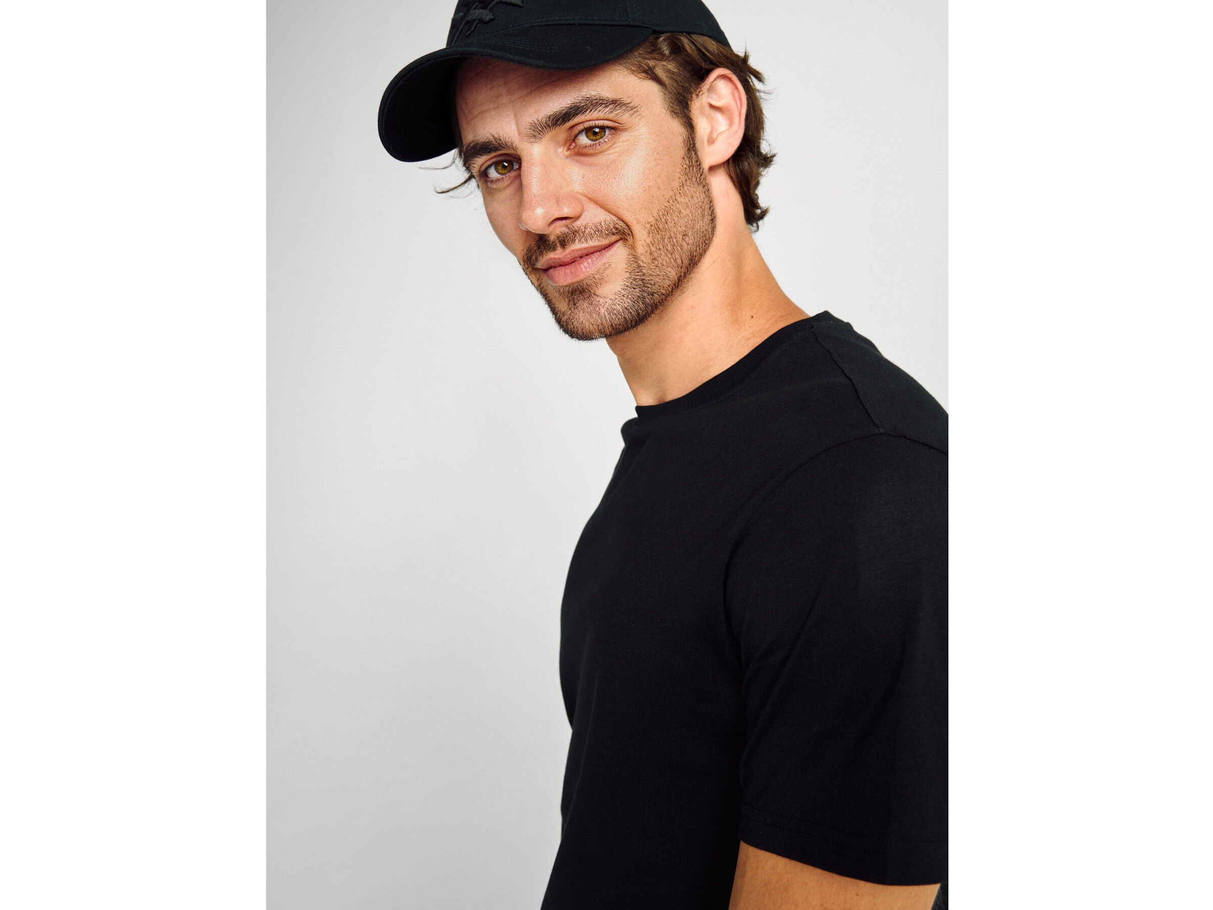 T-SHIRT Men image number 3