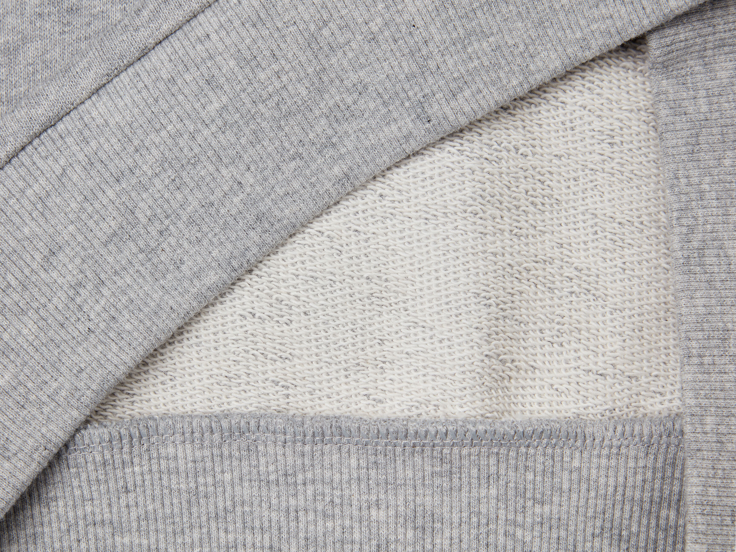 SWEATER L/S Junior Boy image number 2