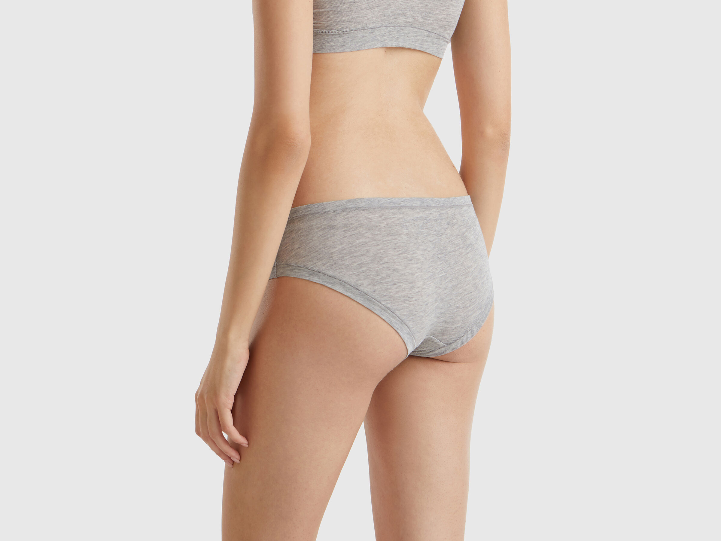 SLIP Women image number 1