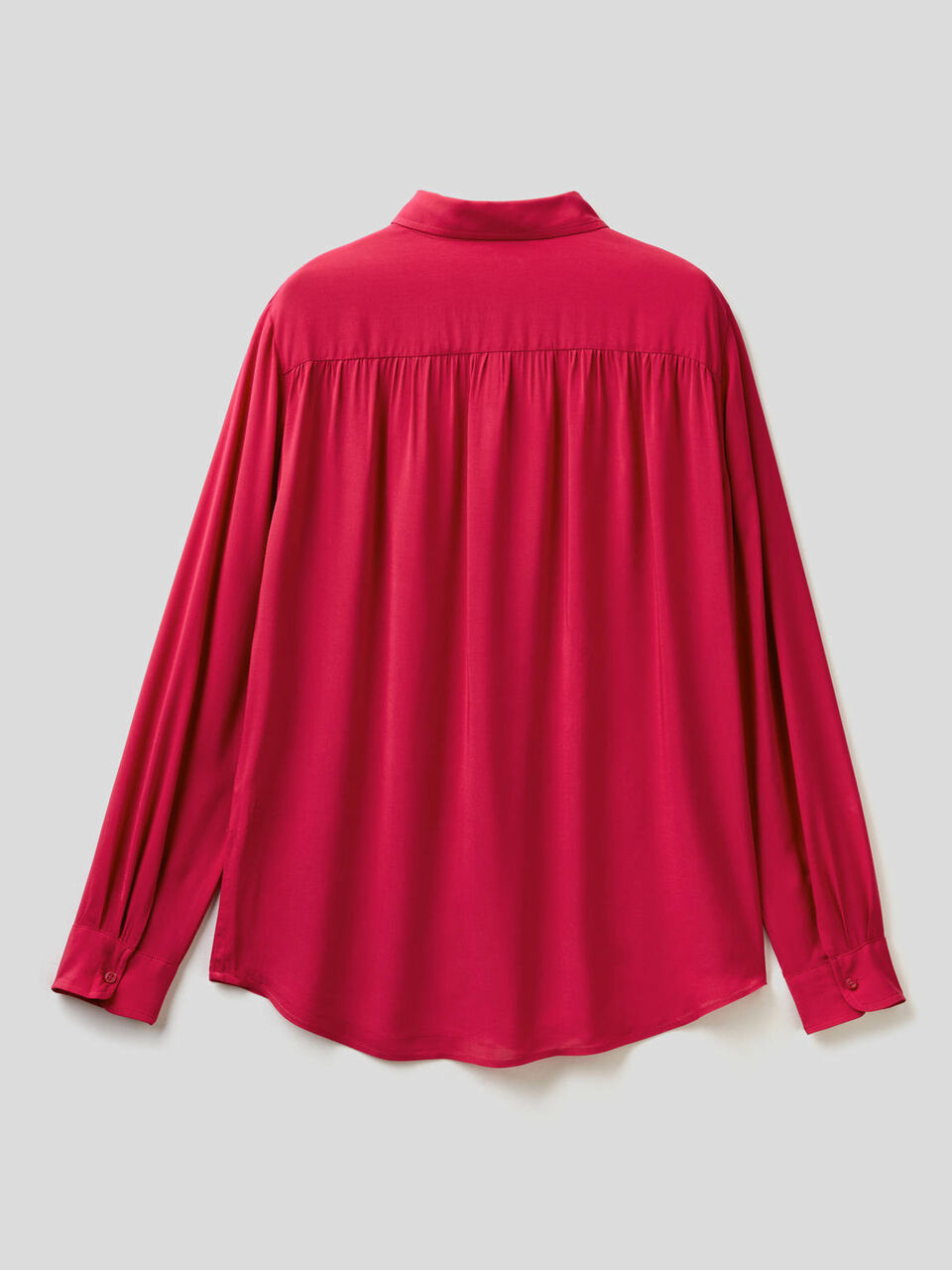 Flowy shirt with rouching image number 2
