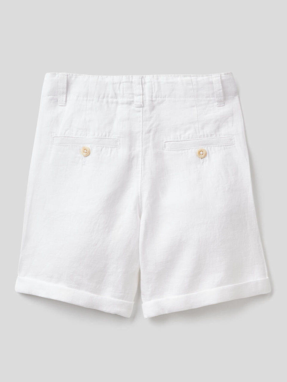 Bermudas in pure linen image number 2