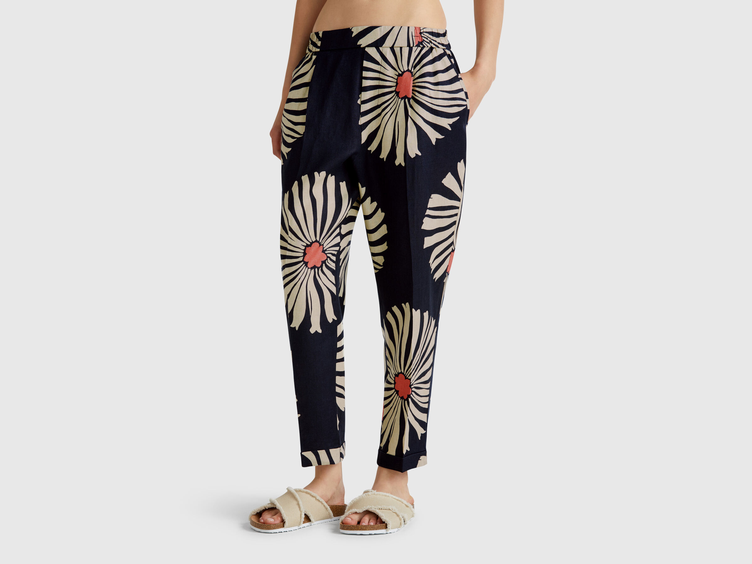 TROUSERS Women image number 0