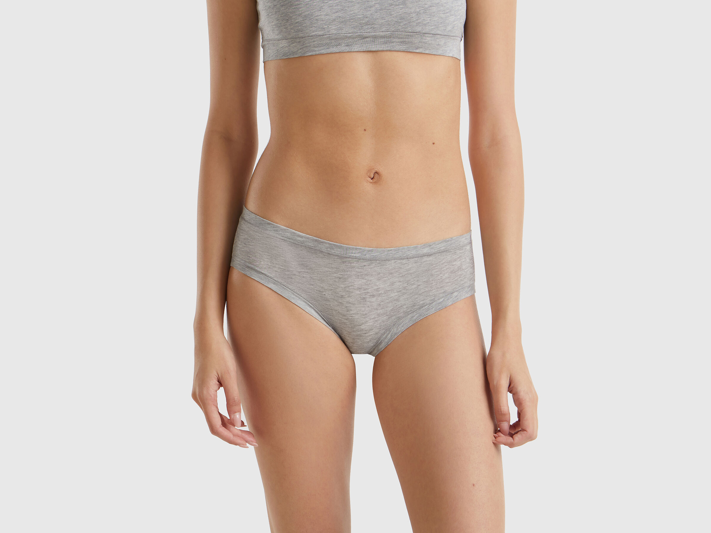 SLIP Women image number 0