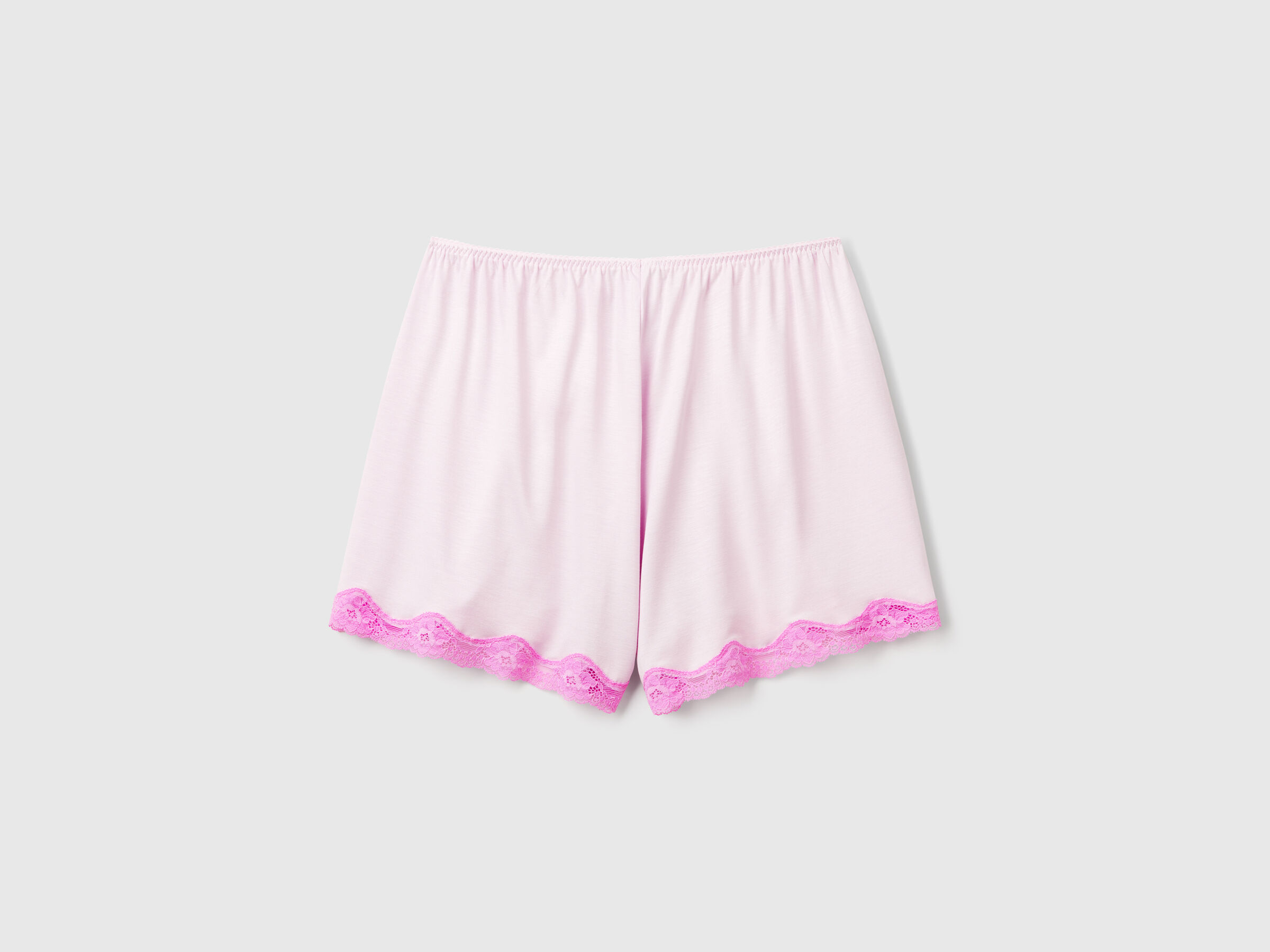 SHORTS Women image number 4