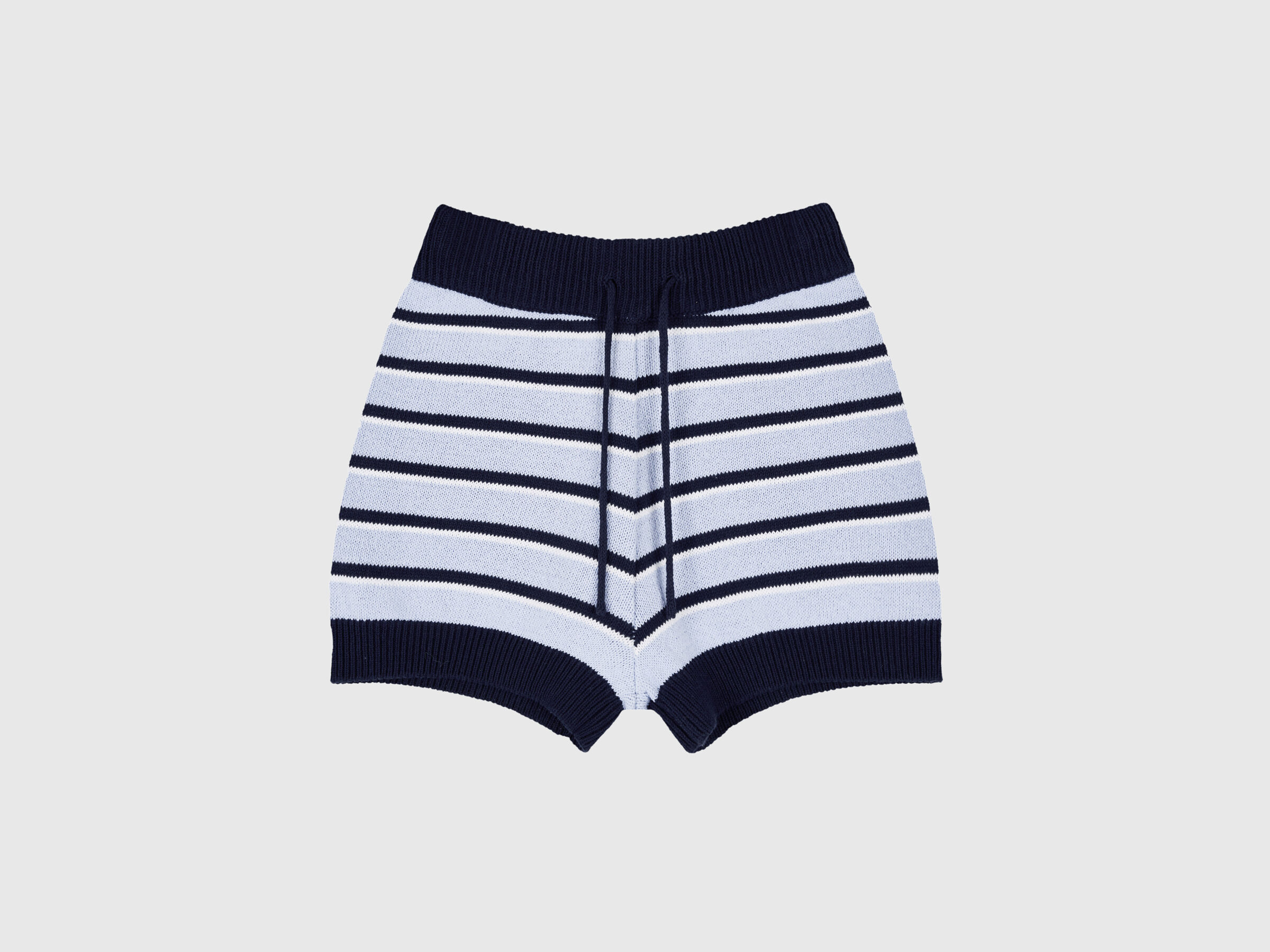 SHORTS Women image number 3