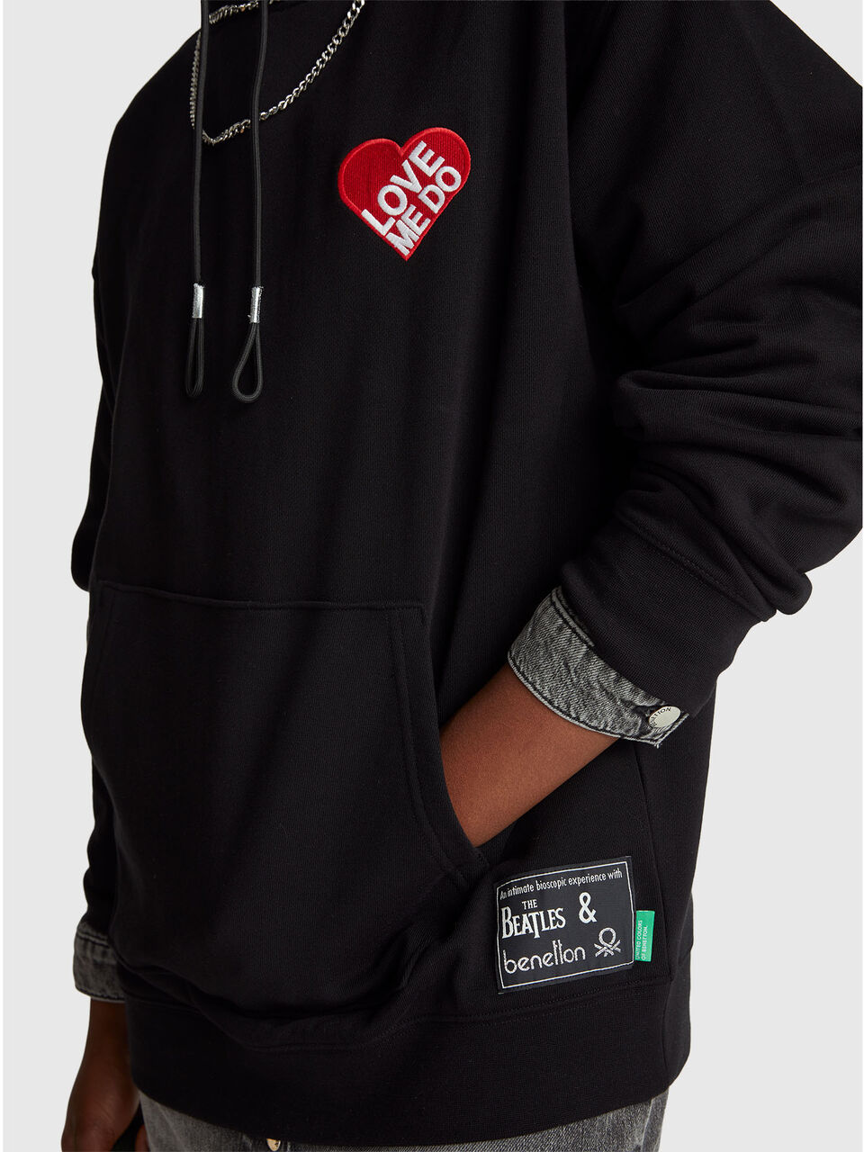 SWEATER W/HOOD image number null