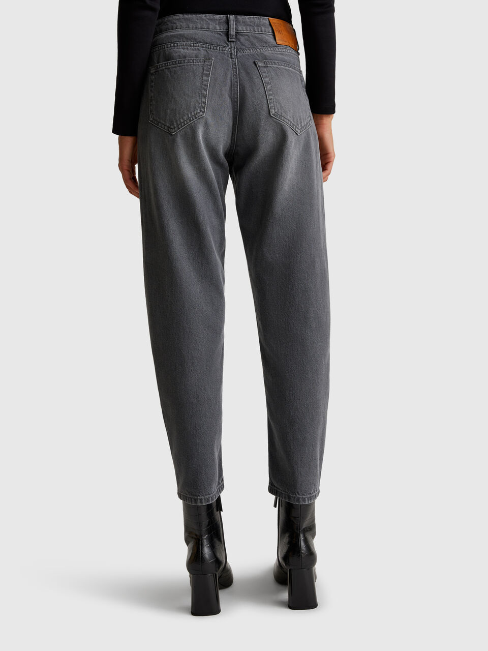 TROUSERS Women image number null
