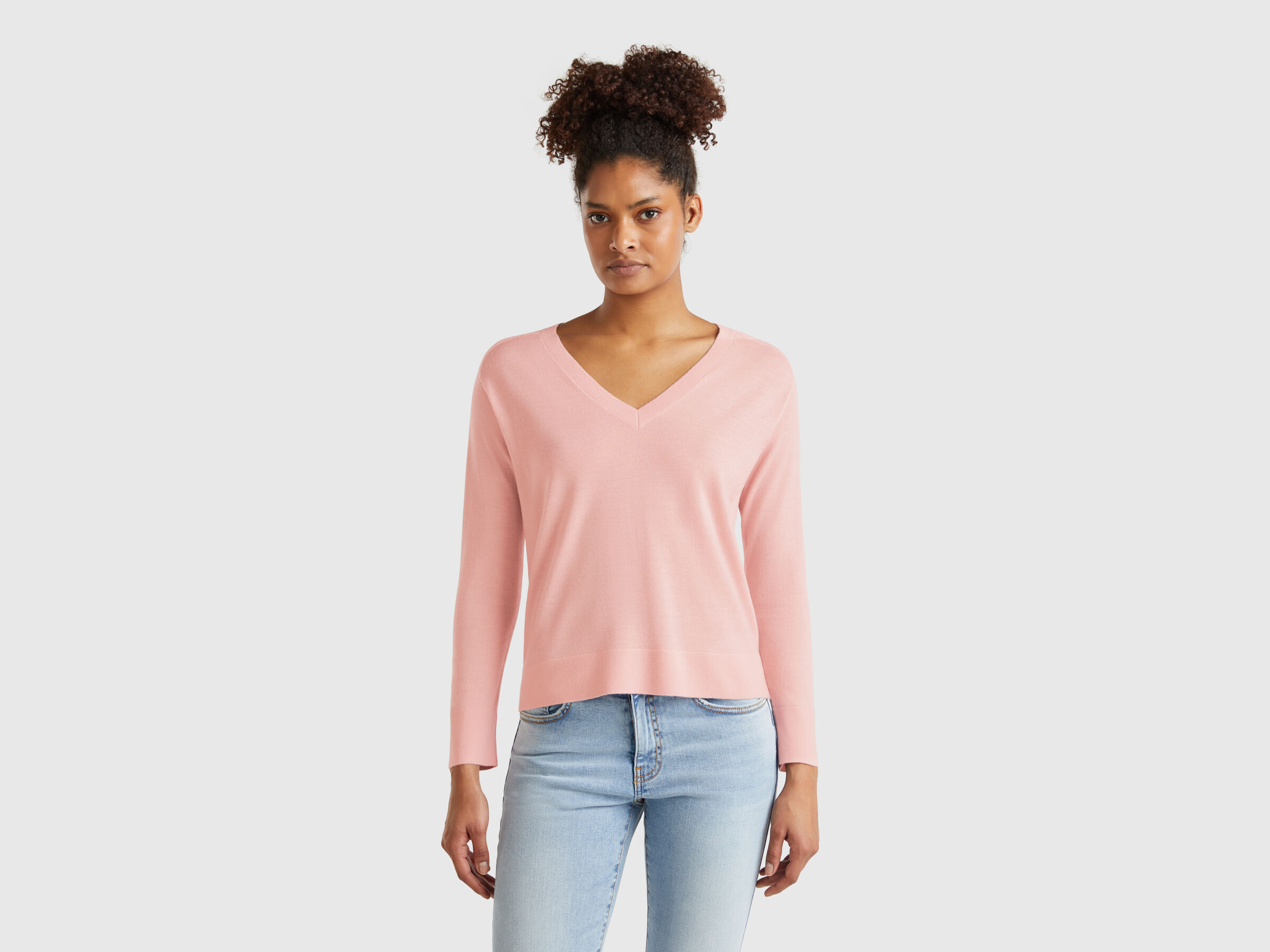 V NECK SWEATER L/S Women image number 0