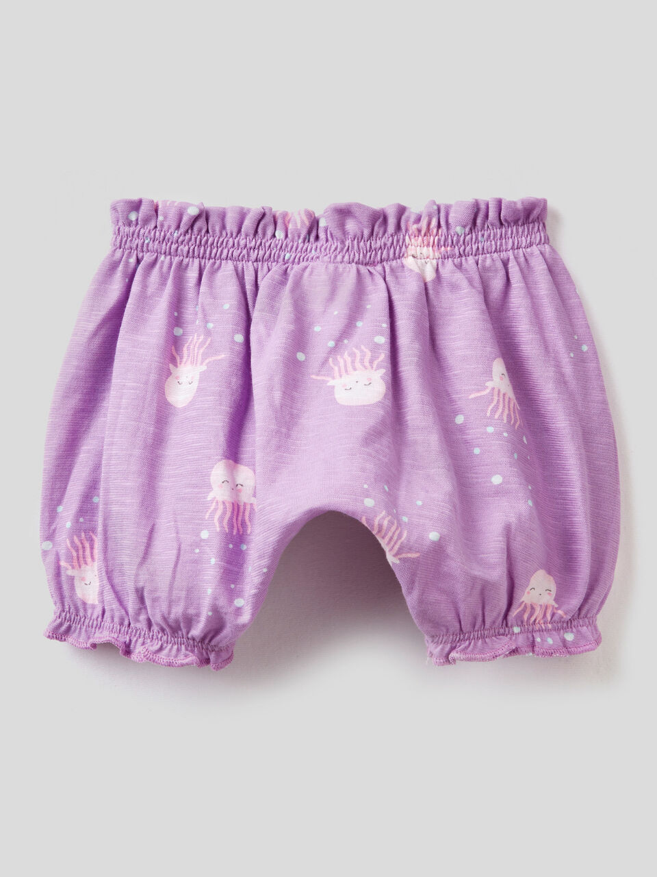 Shorts with sea animals image number 2