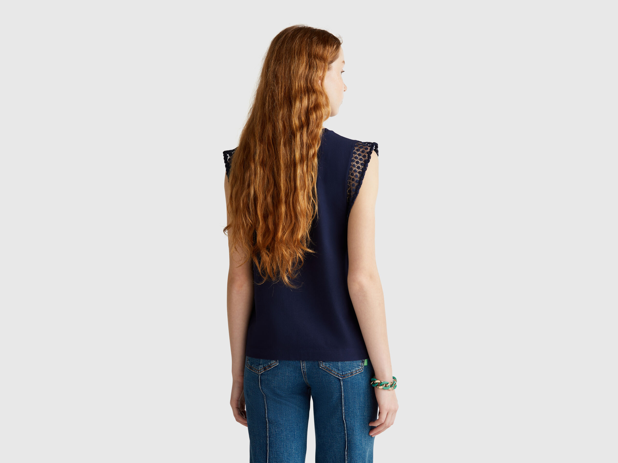 SLEEVELESS SWEATER Women image number 1