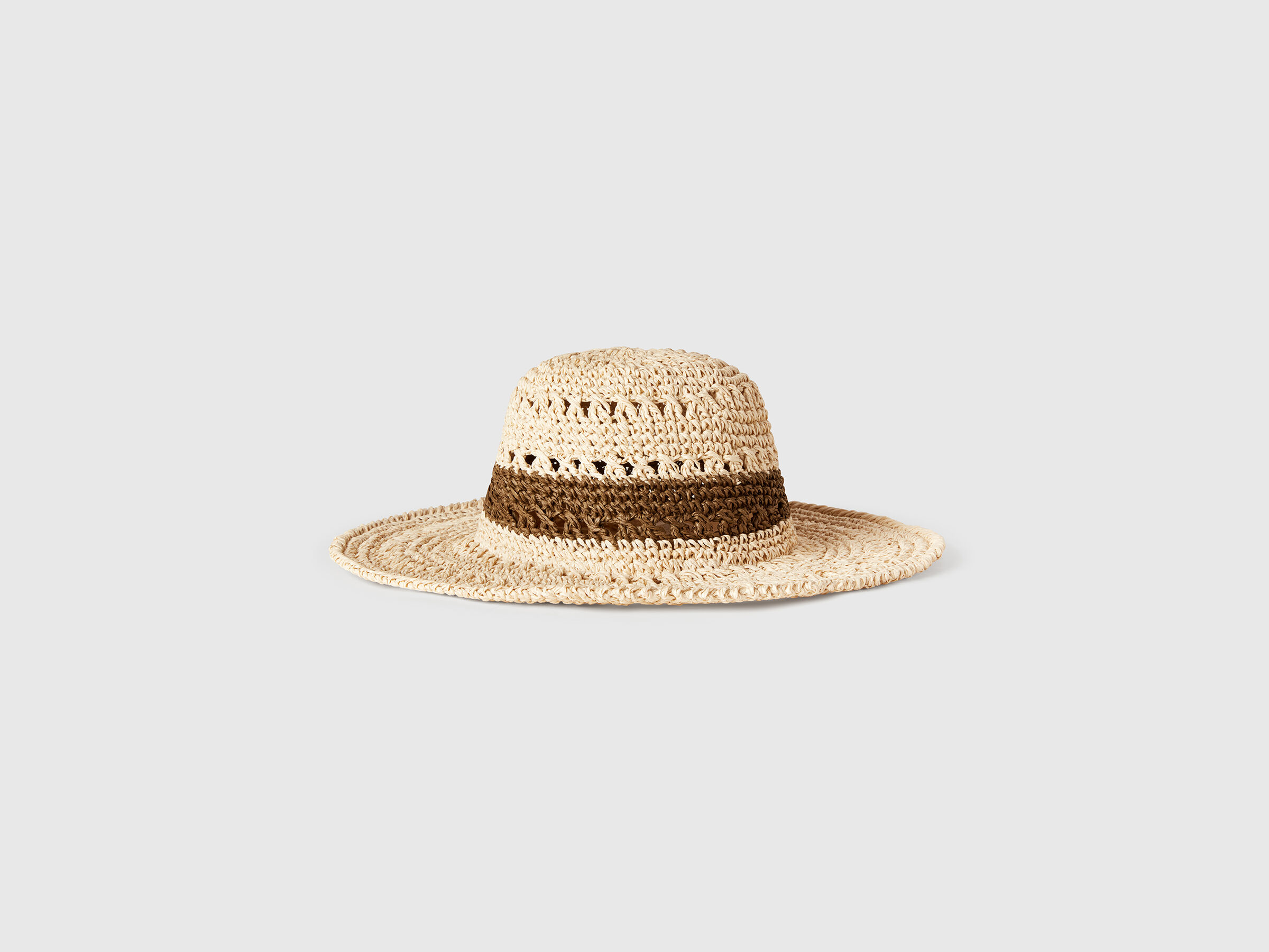 HAT Women image number 1