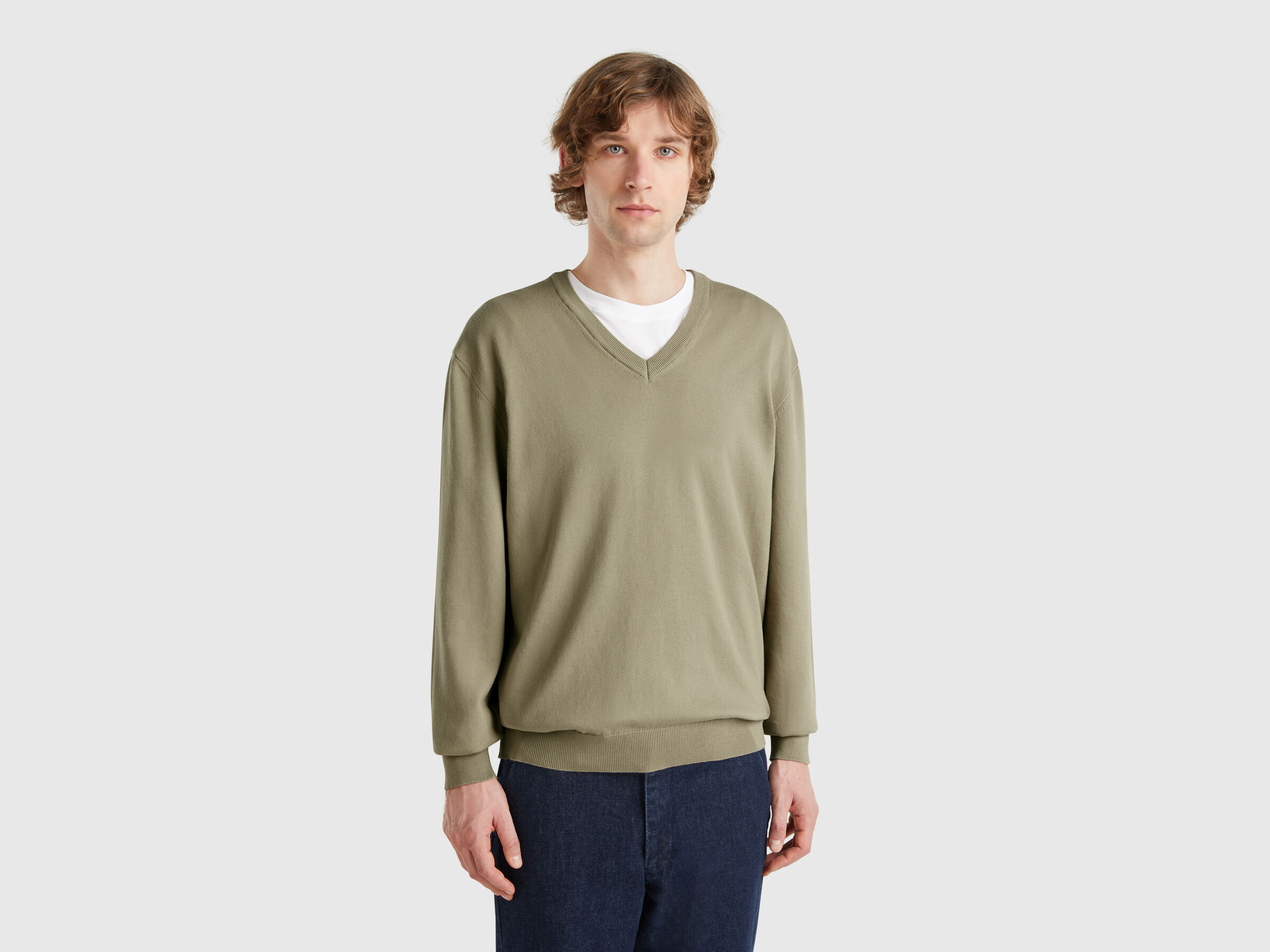 V NECK SWEATER L/S Men image number 0