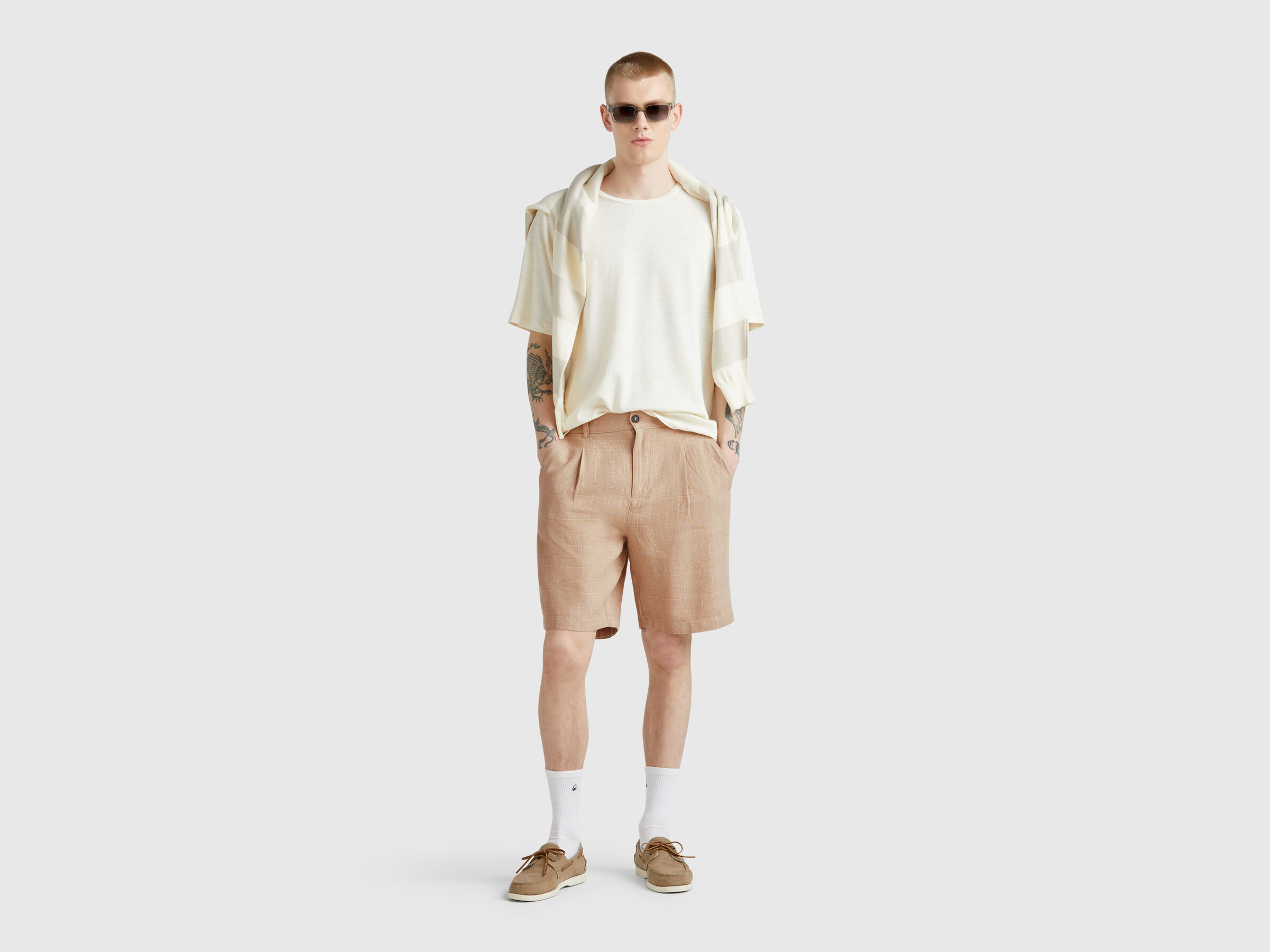 BERMUDA Men image number 2