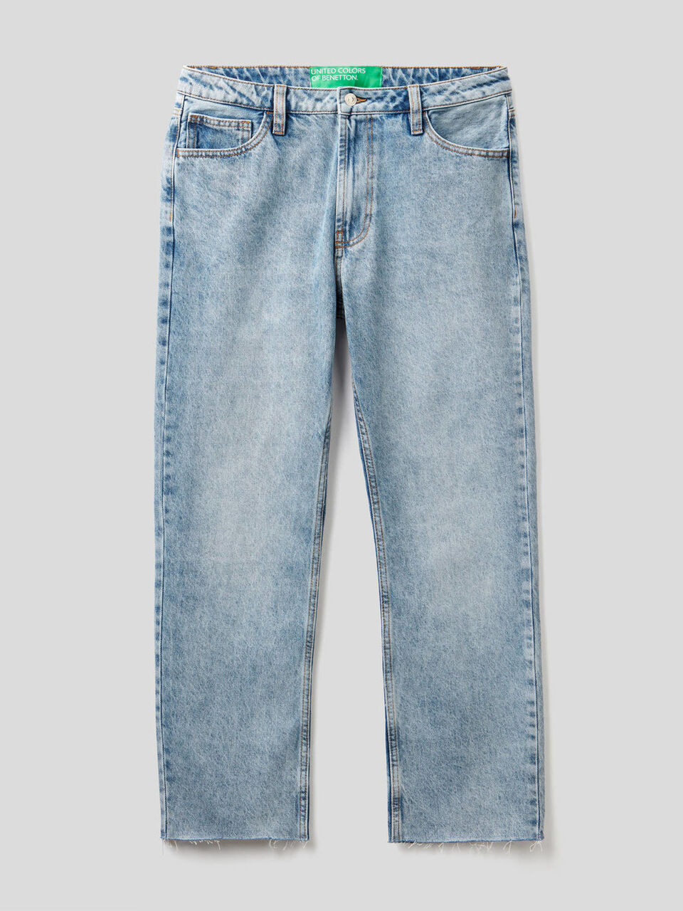 Five pocket jeans with straight leg image number 1