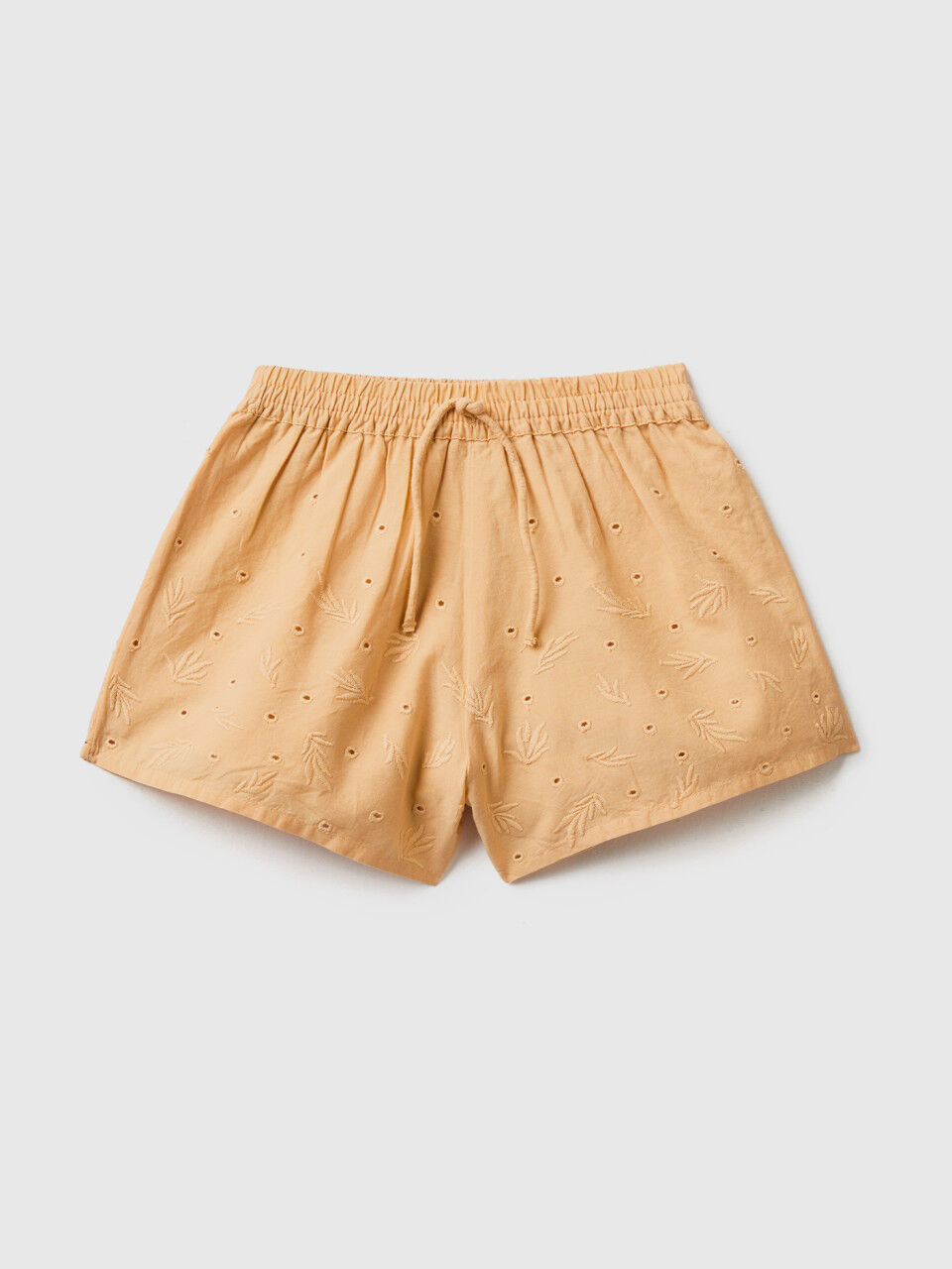 Shorts with broderie anglaise embroidery