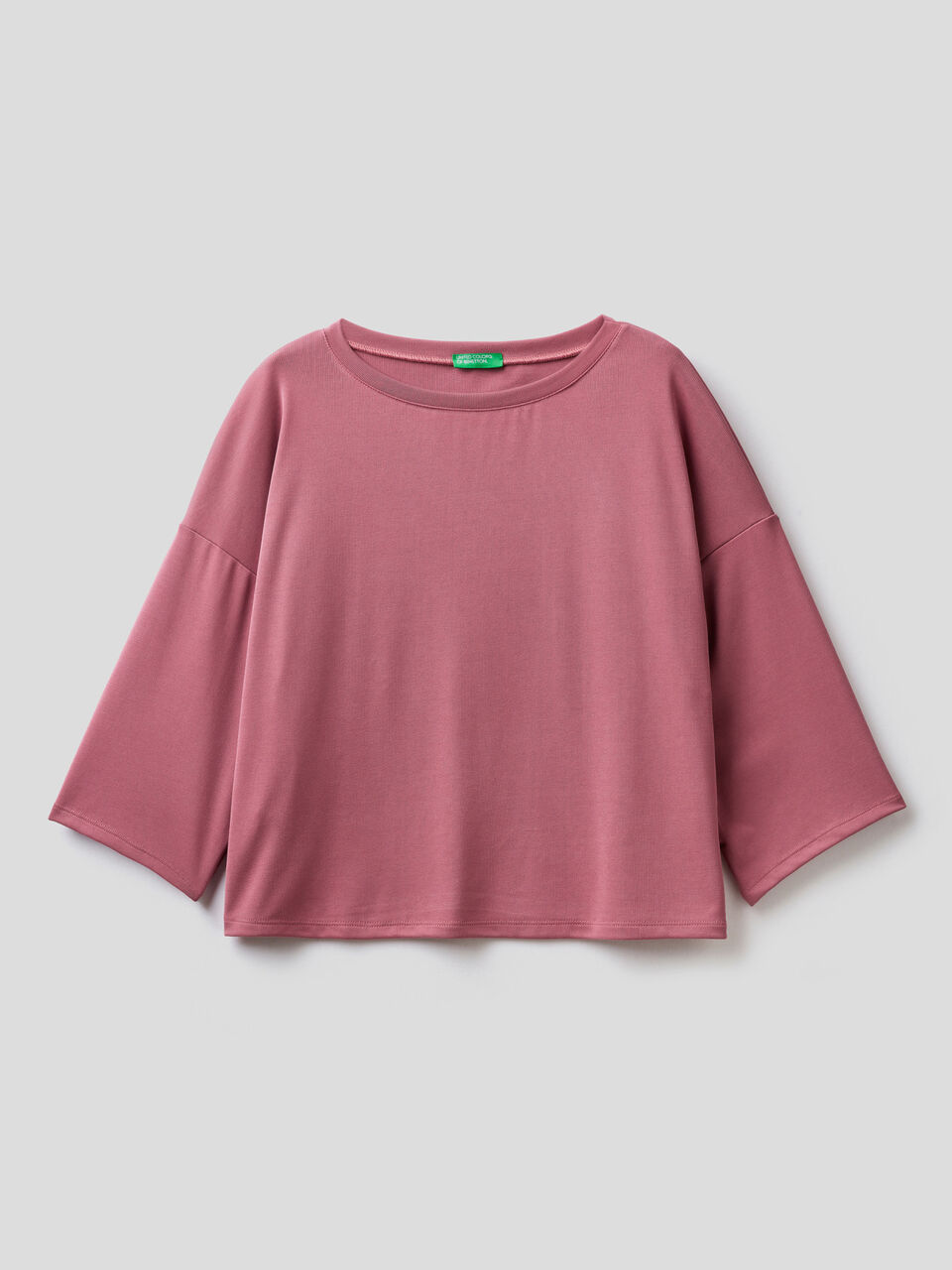 Cropped t-shirt with 3/4 sleeves image number 1