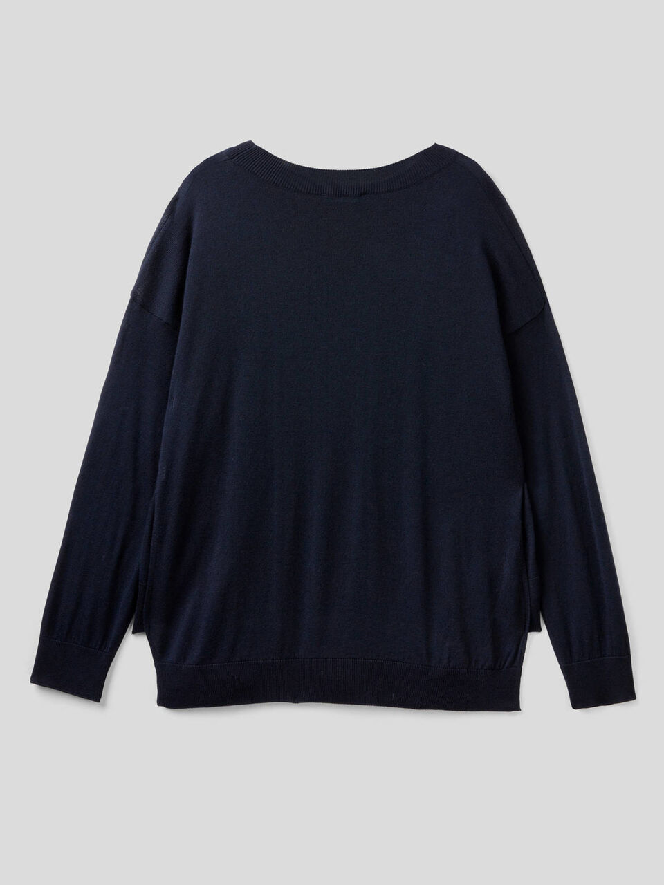 Relaxed fit sweater with slits image number 2
