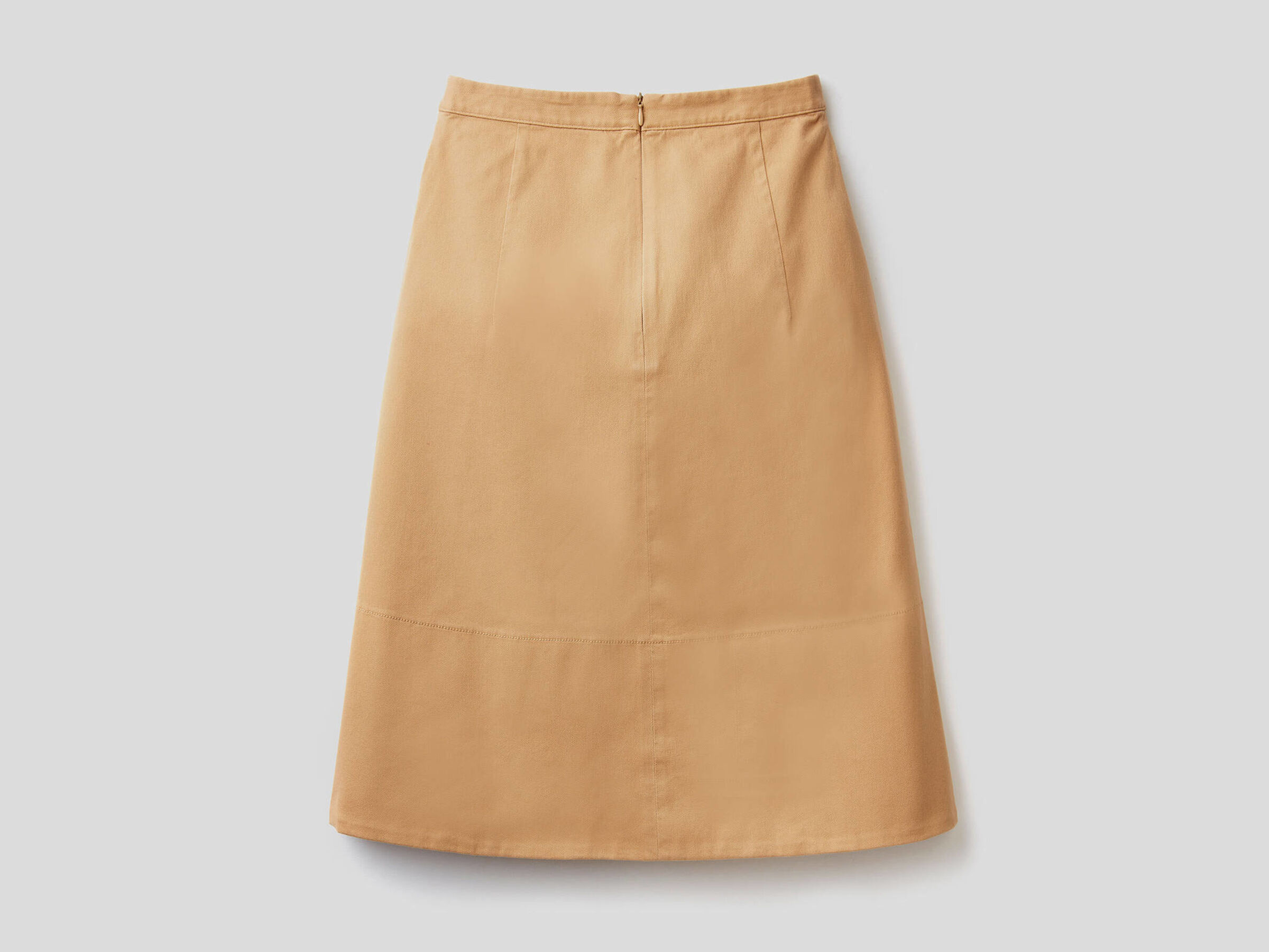 Skirt with asymmetrical bottom Women image number 4