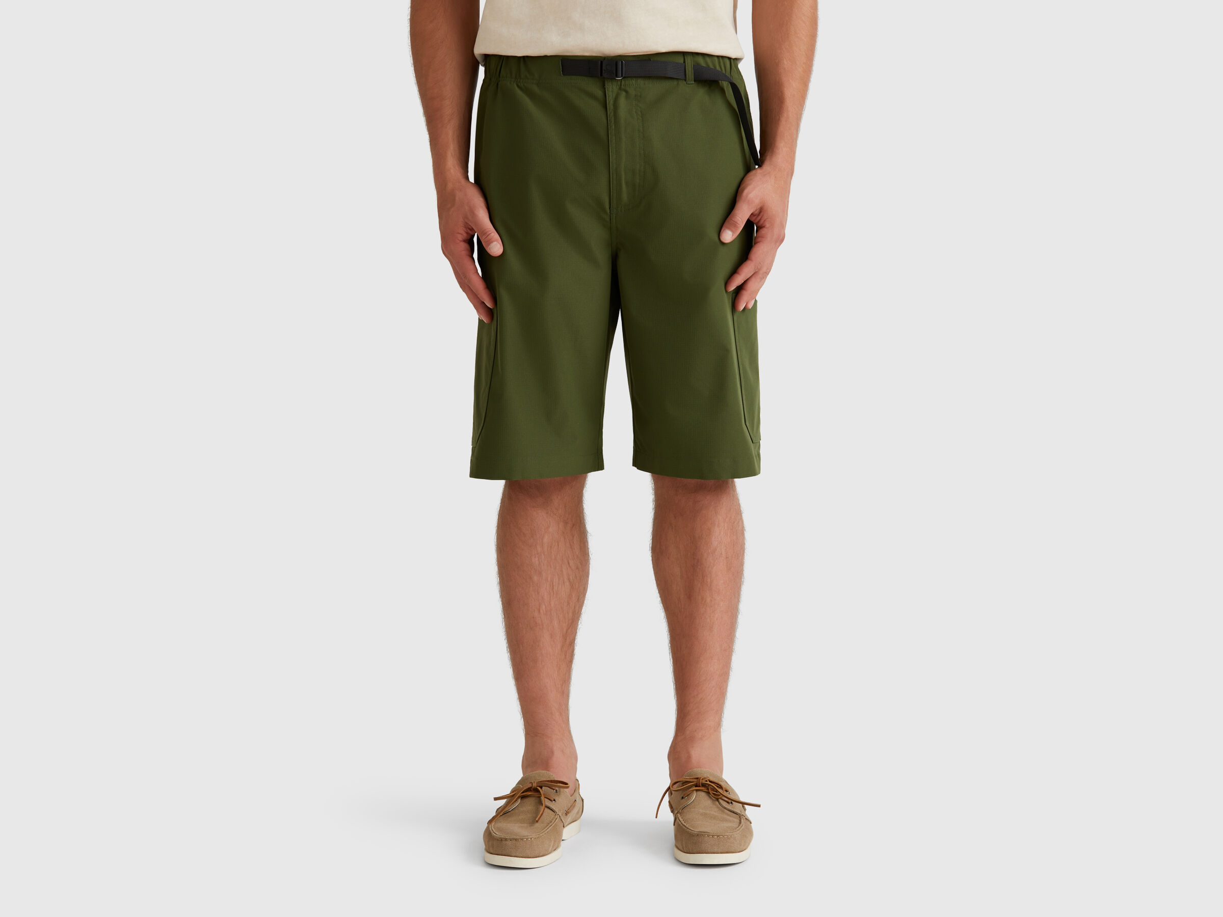 BERMUDA Men image number 0