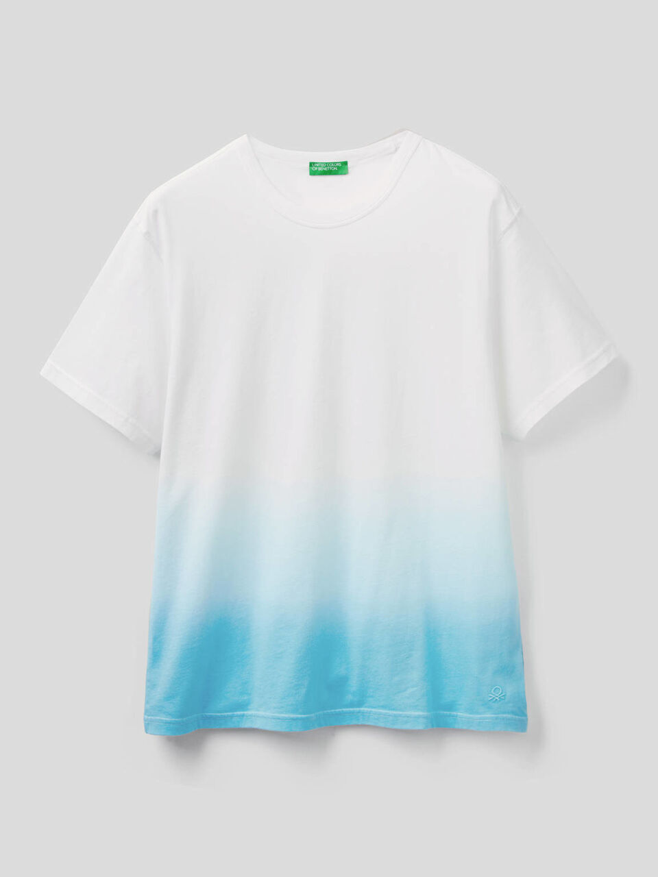 100% cotton faded look t-shirt image number 1