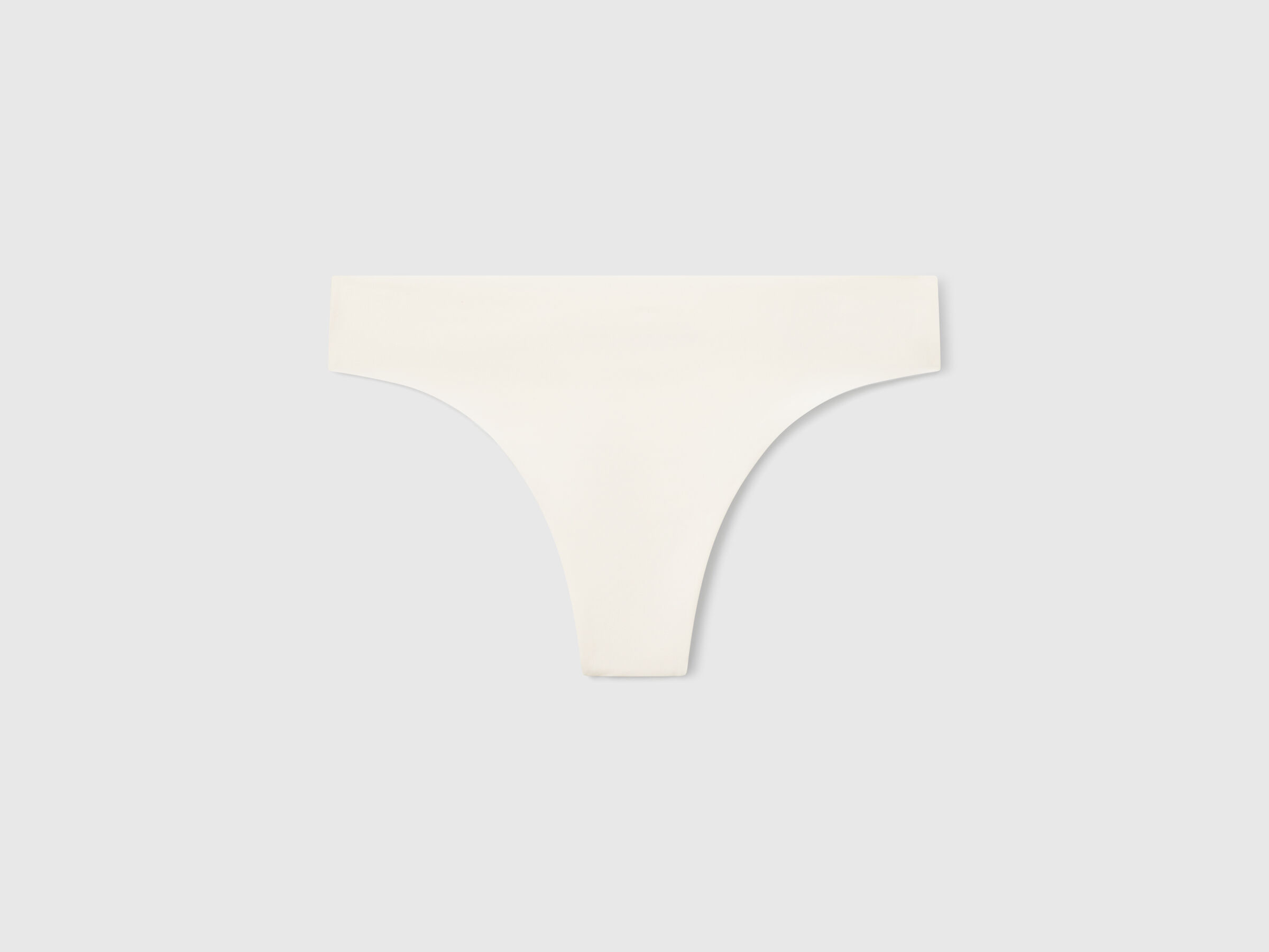 THONG Women image number 2