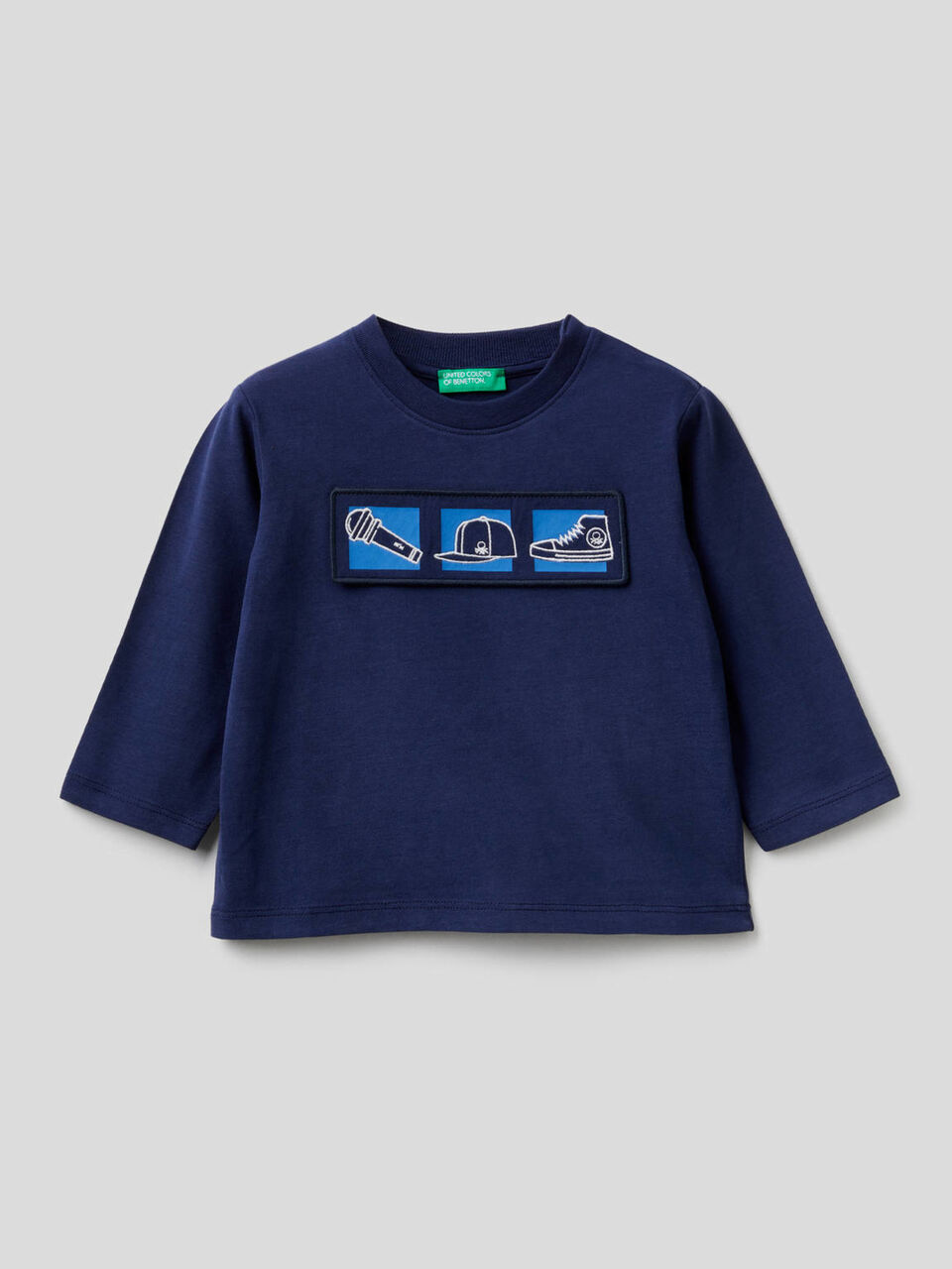 Organic cotton t-shirt with applique image number 1