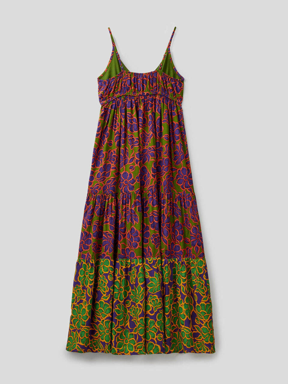 Long dress with shoulder straps image number 2