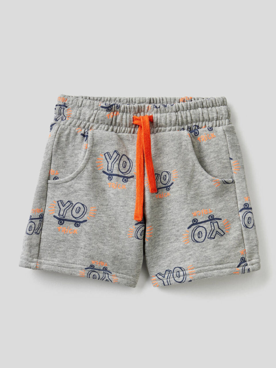 Bermudas in 100% cotton sweat image number 1