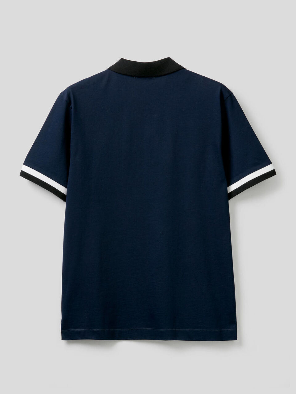 Polo with zip and clashing details image number 2