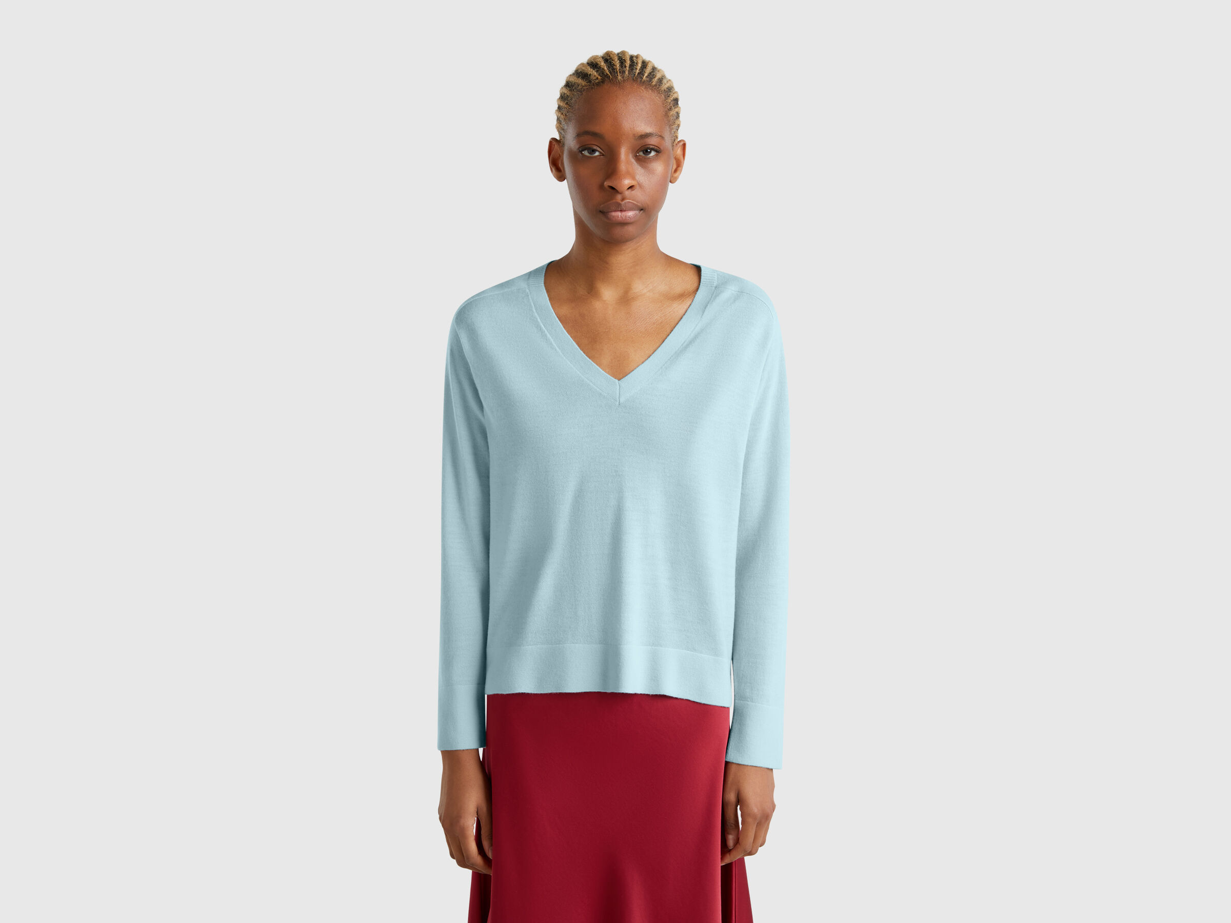 V NECK SWEATER L/S Women image number 0