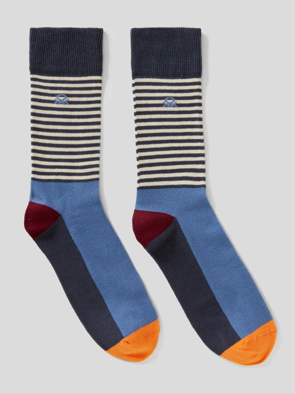 3/4 patterned socks image number 1