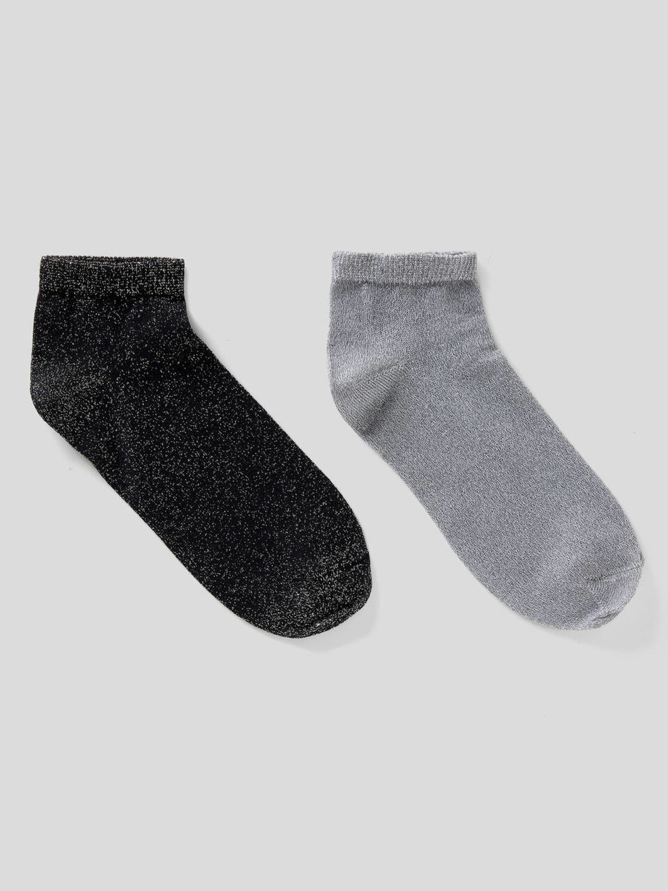 Two pairs of short socks with lurex thread image number 1