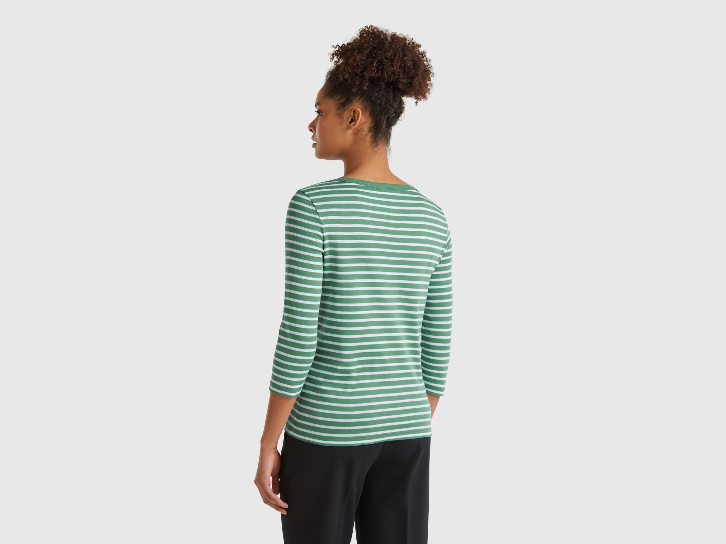 T-SHIRT L/S Women image number 1